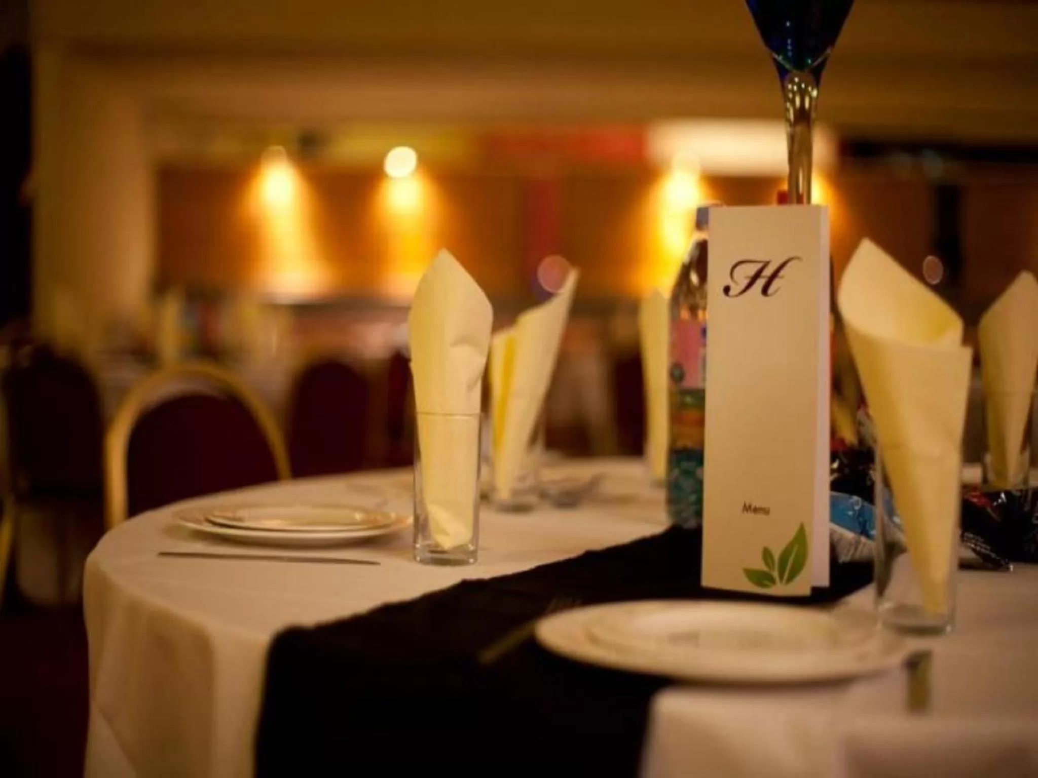 Restaurant/places to eat in Haveli Hotel