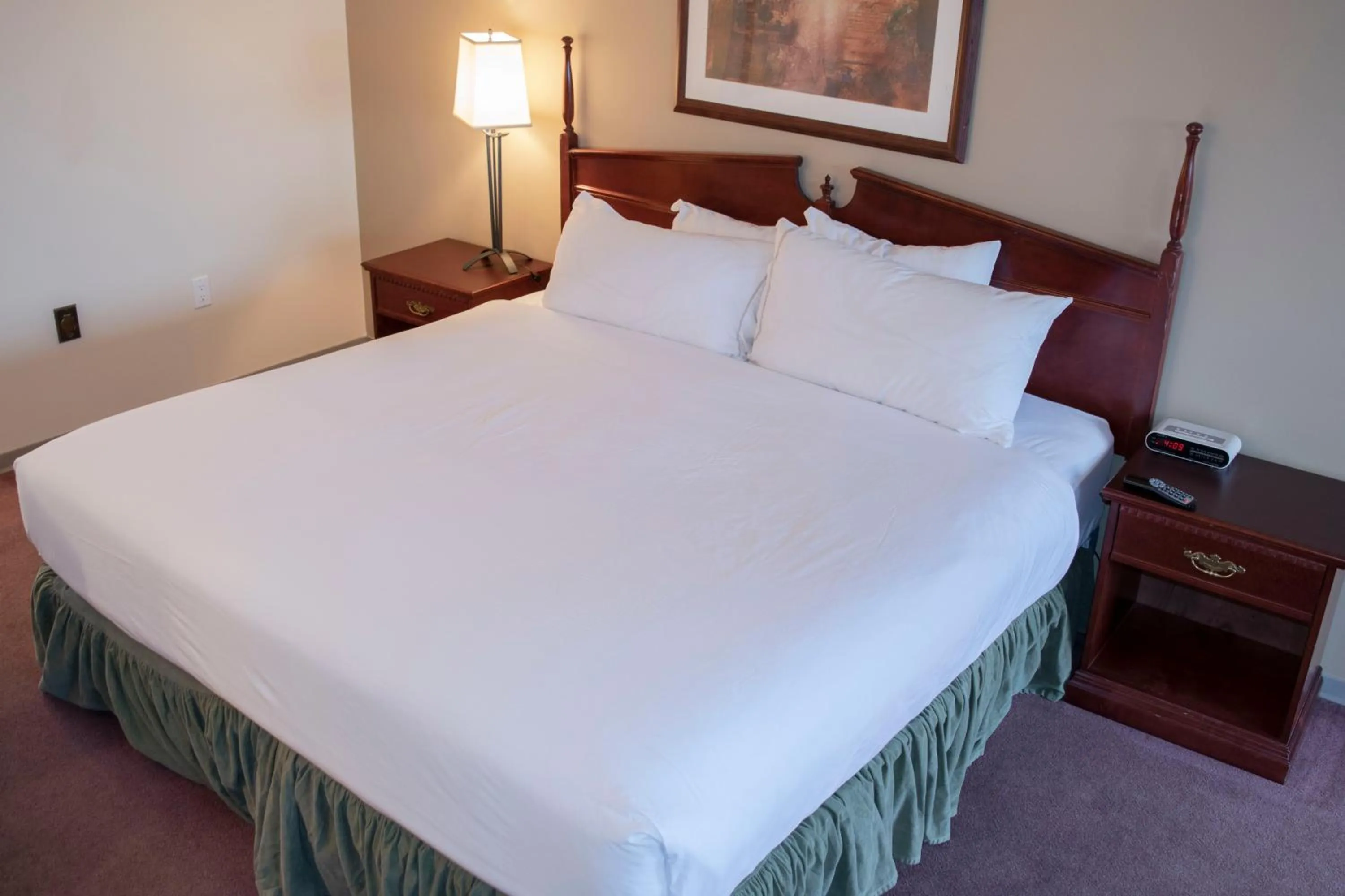 Bed in Aspen Village