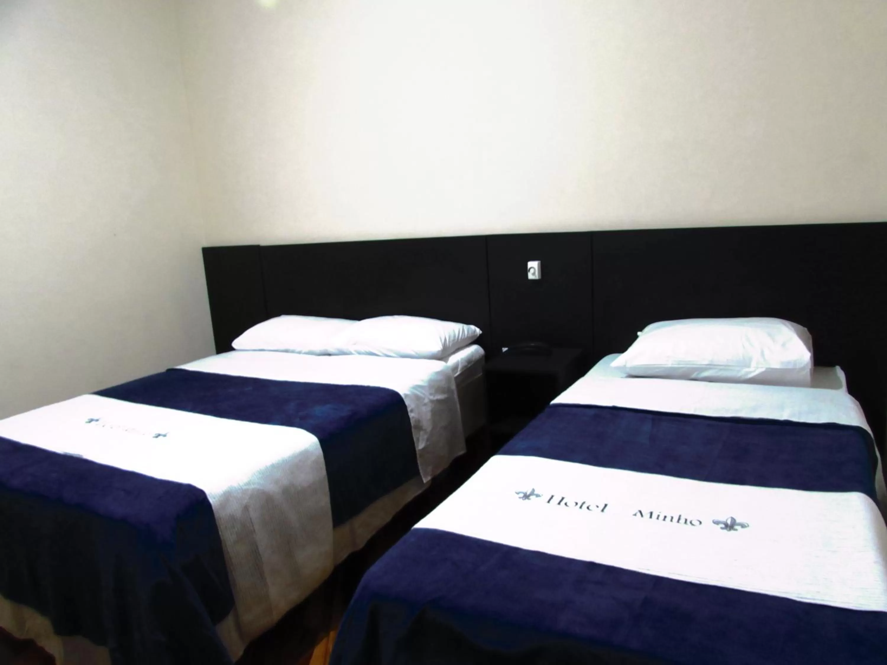 Bed in Hotel Minho -Próximo 25 Março , Brás e Bom Retiro