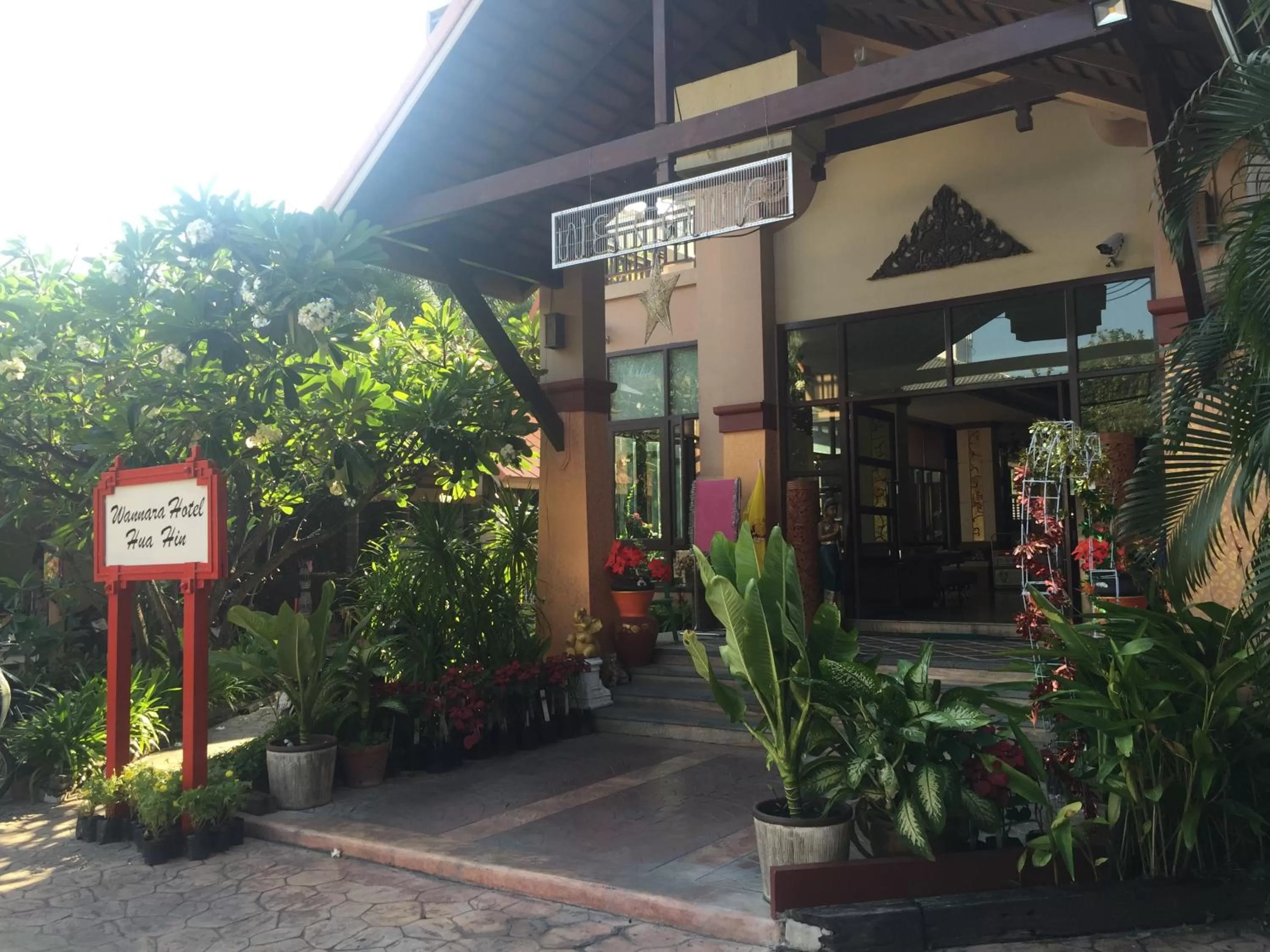 Facade/entrance in Wannara Hotel Hua Hin