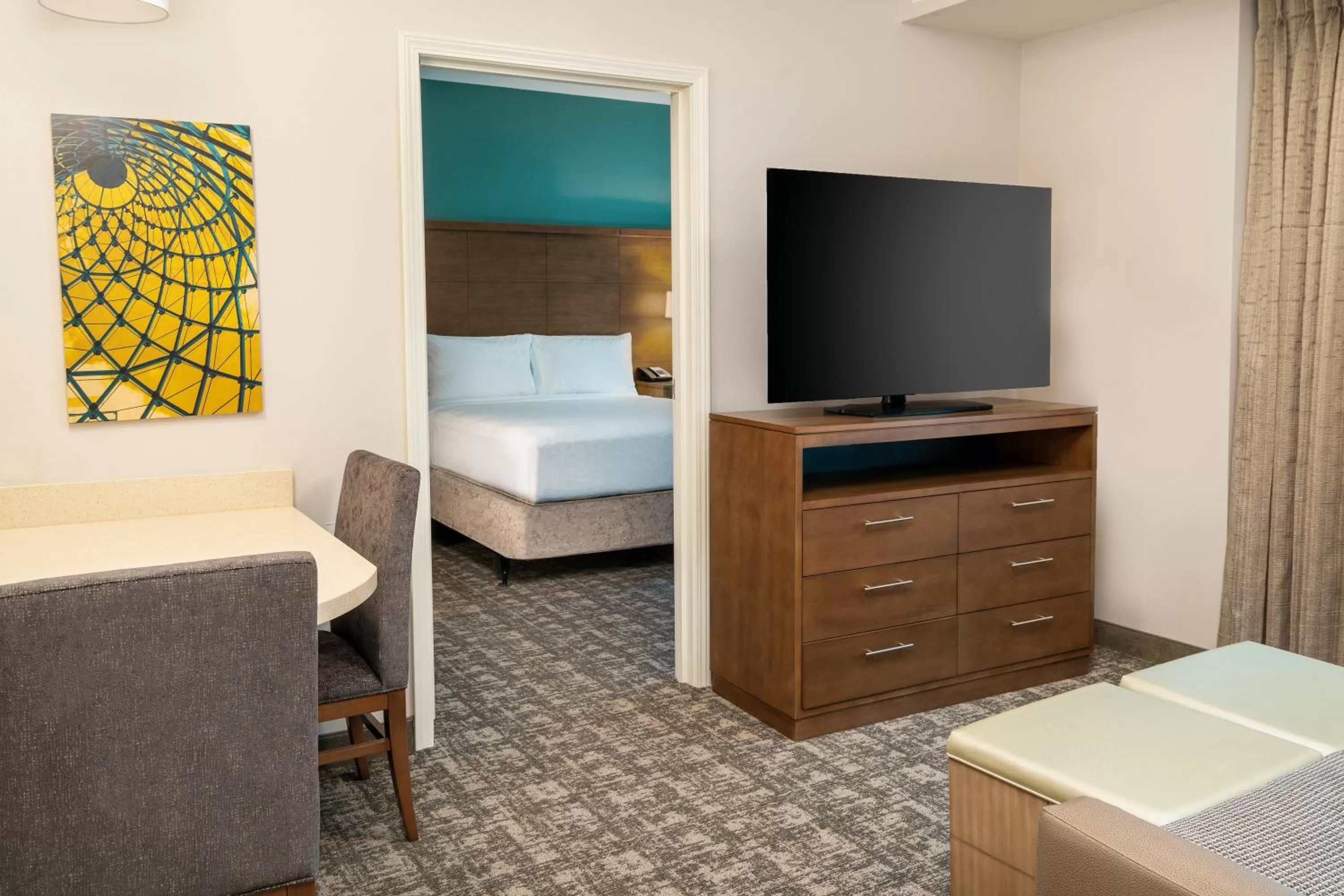 Photo of the whole room, Bed in Staybridge Suites - Nashville - Franklin by IHG