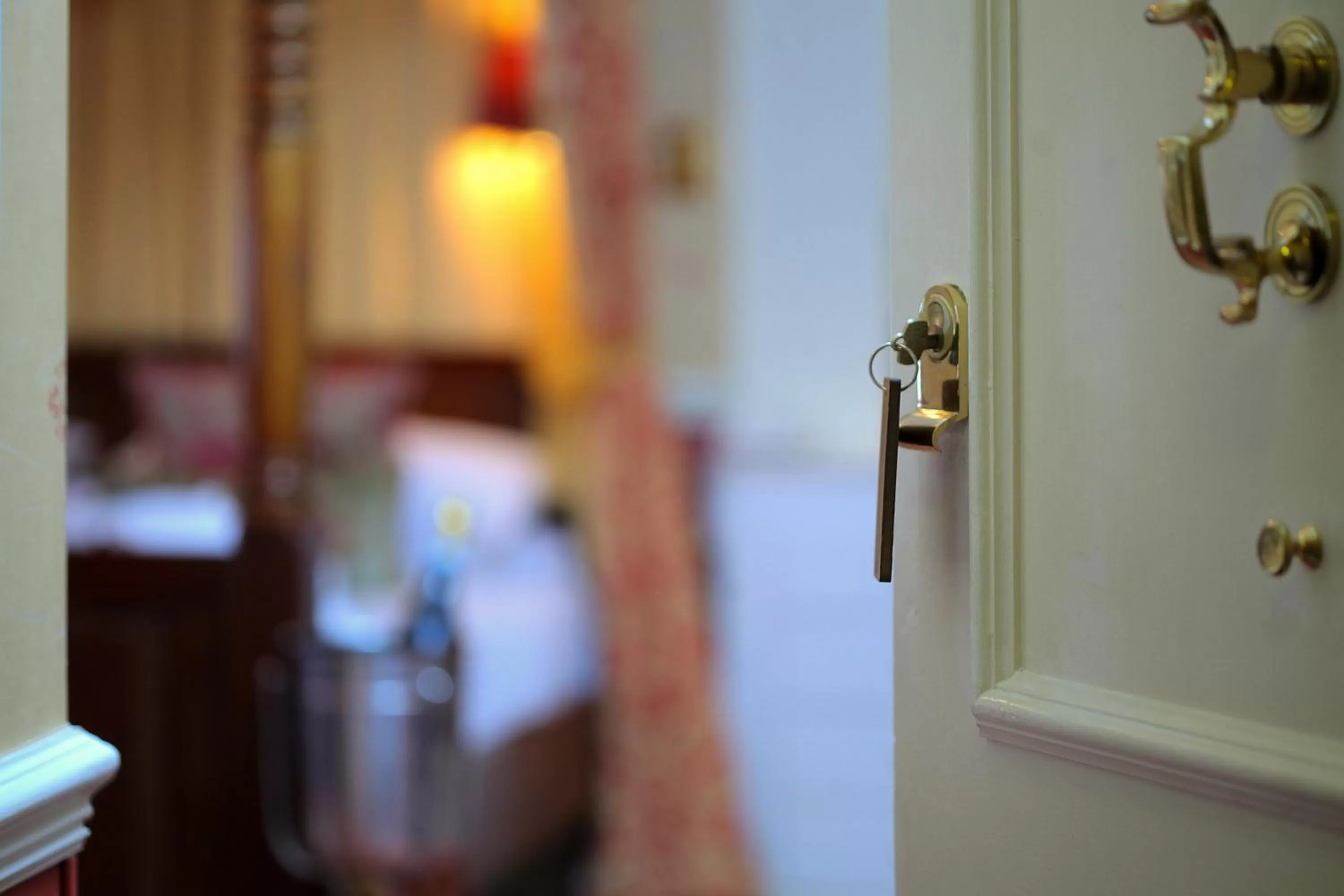 Decorative detail, Bed in Angel and Royal Hotel