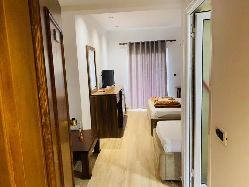 TV/Entertainment Center in Hotel Alba-Gert