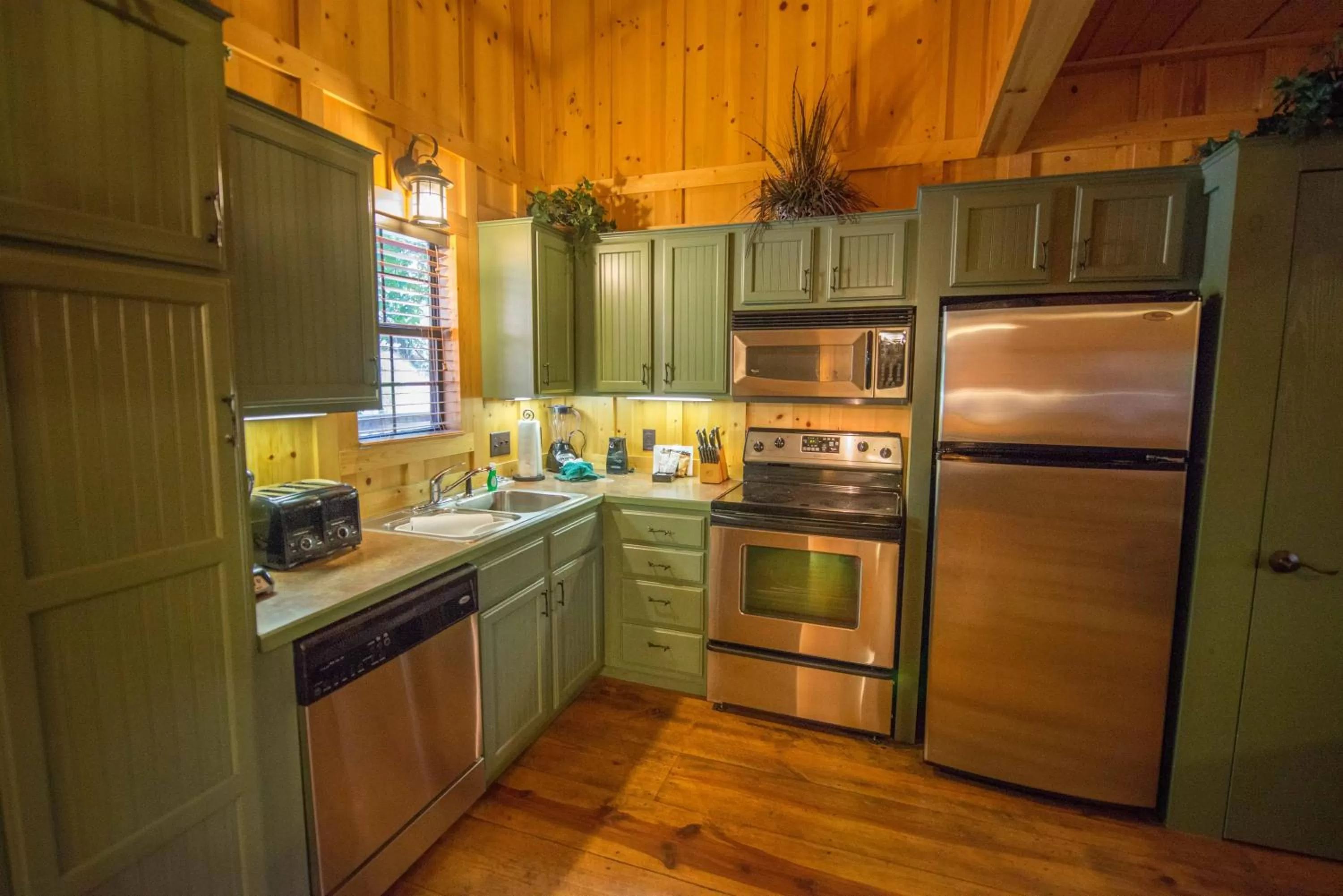 Kitchen or kitchenette in Cabins at Green Mountain, Trademark Collection by Wyndham