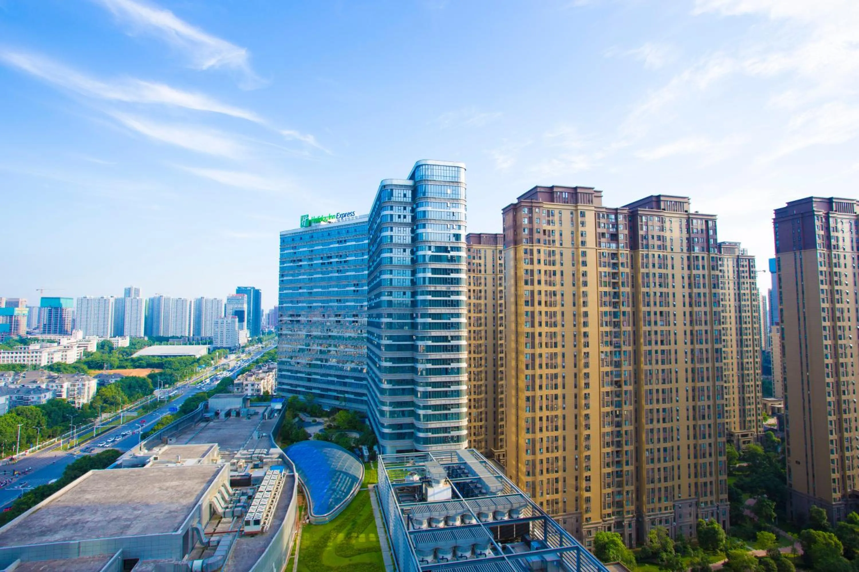 Property building in Holiday Inn Express - Wuhan Optical Valley by IHG