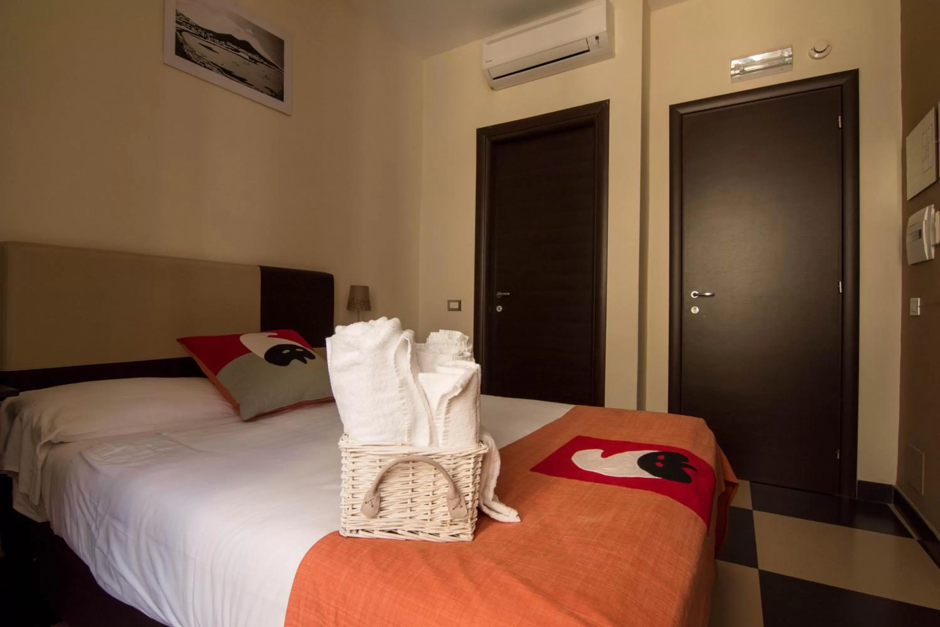 Bedroom, Bed in Hotel Plebiscito Aparthotel