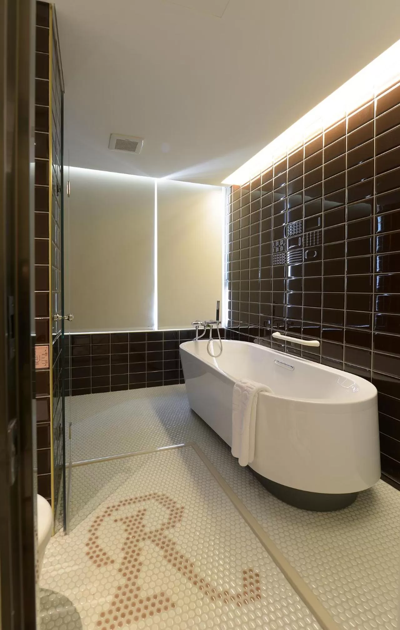 Bathroom in Golden Tulip RS Boutique Hotel-Tainan