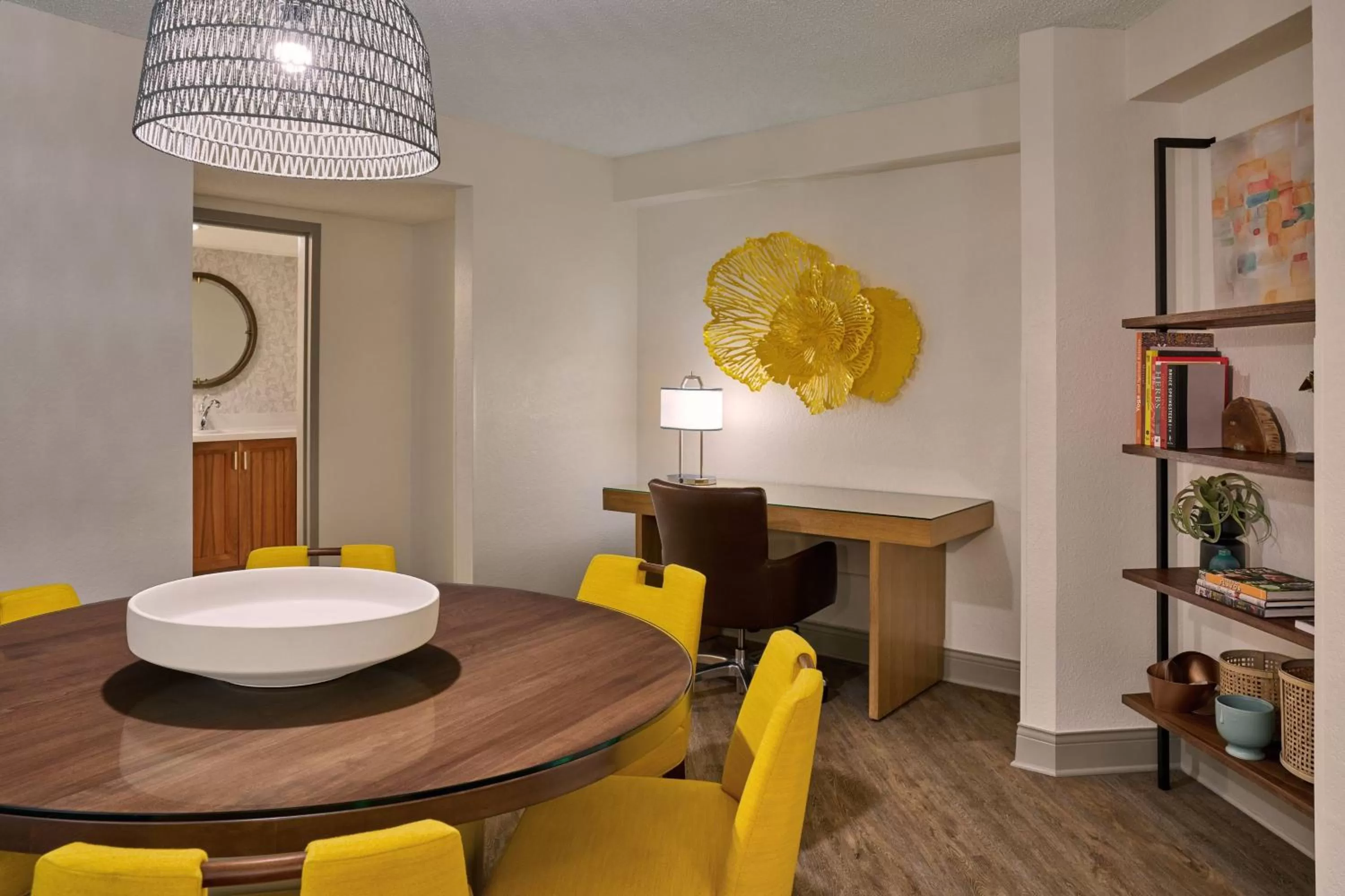 Living room in Sheraton Orlando Lake Buena Vista Resort