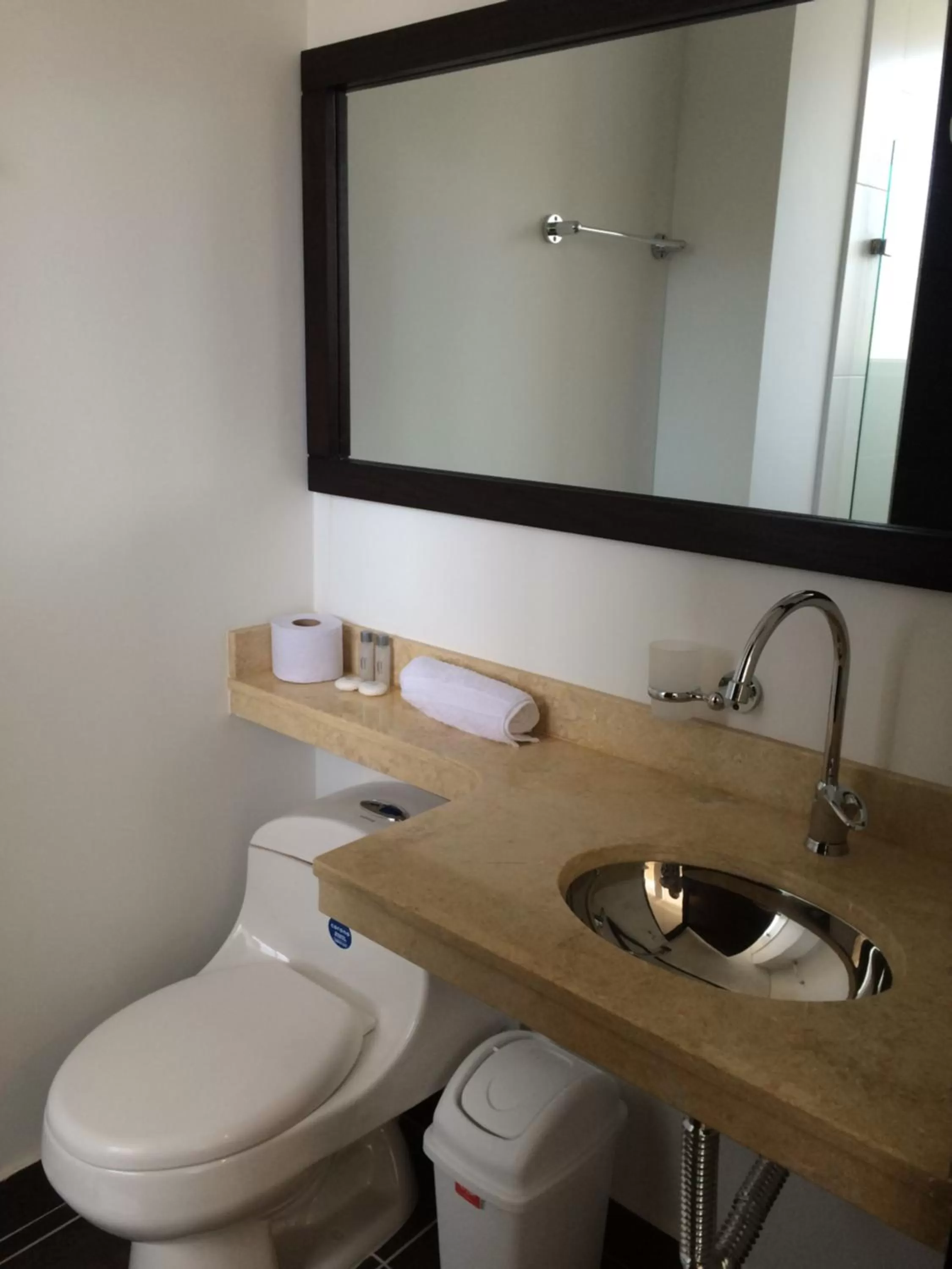 Bathroom in Hotel H53