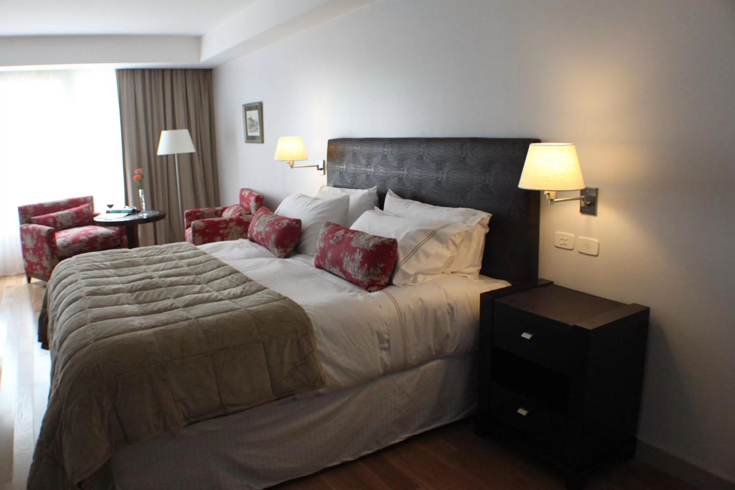 Bedroom, Bed in Hotel Club Frances