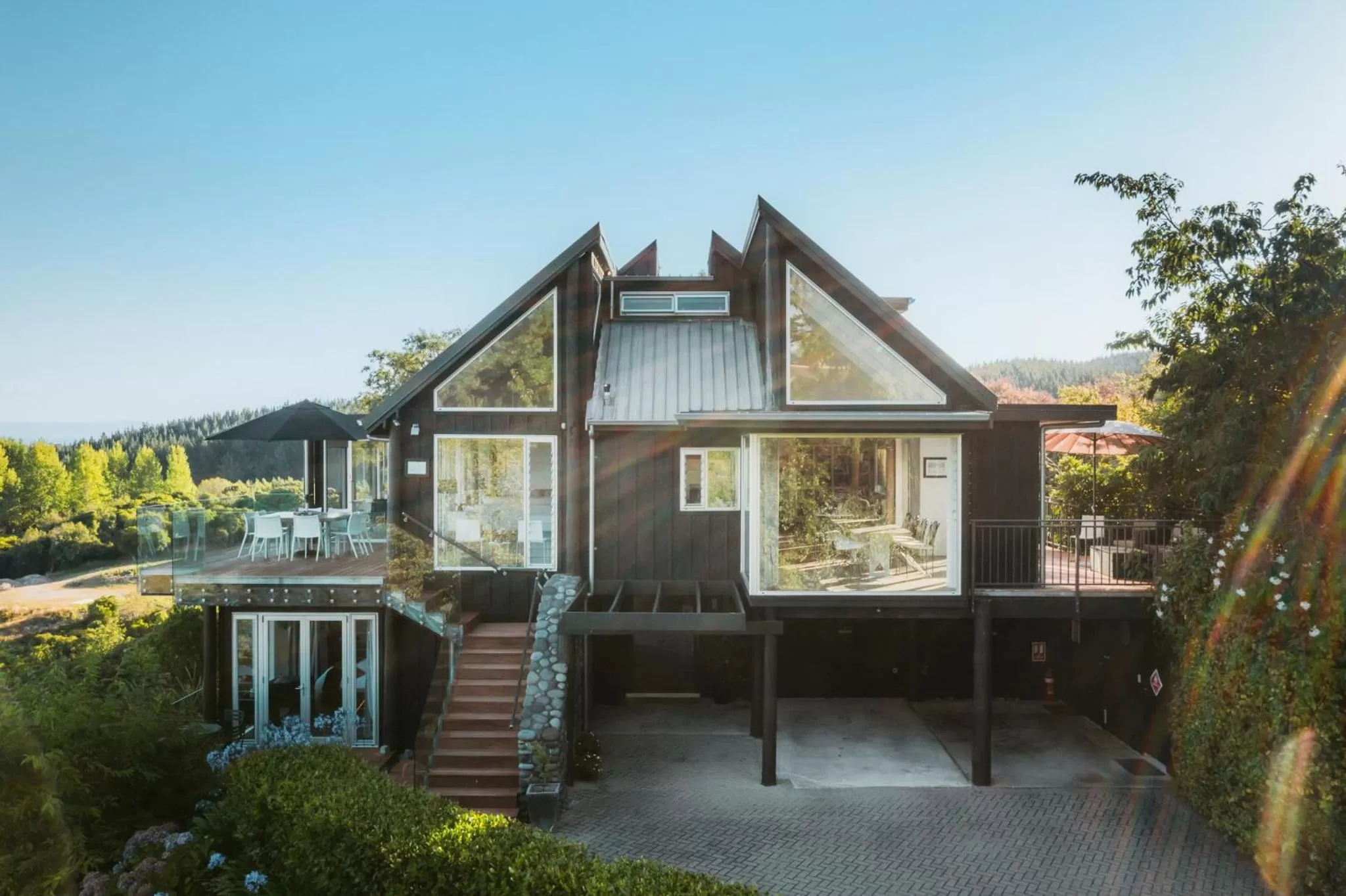 Property building in Acacia Cliffs Lodge