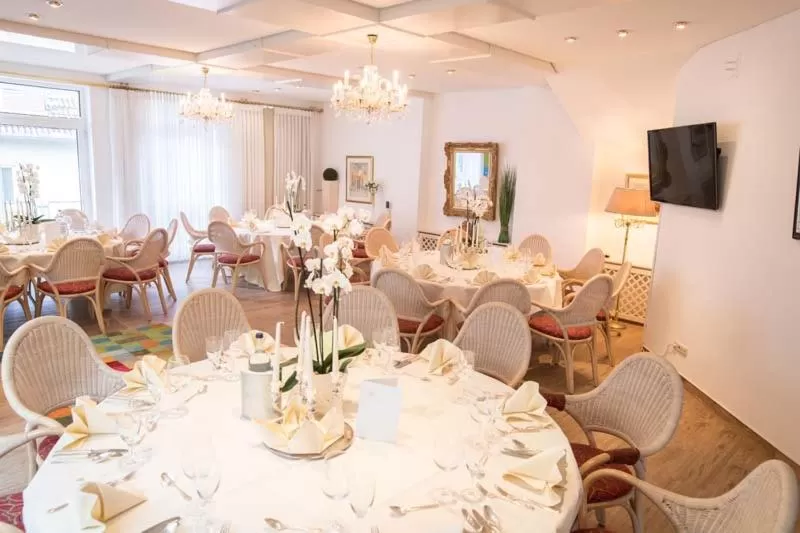 Restaurant/places to eat in Hotel Kastanienhof