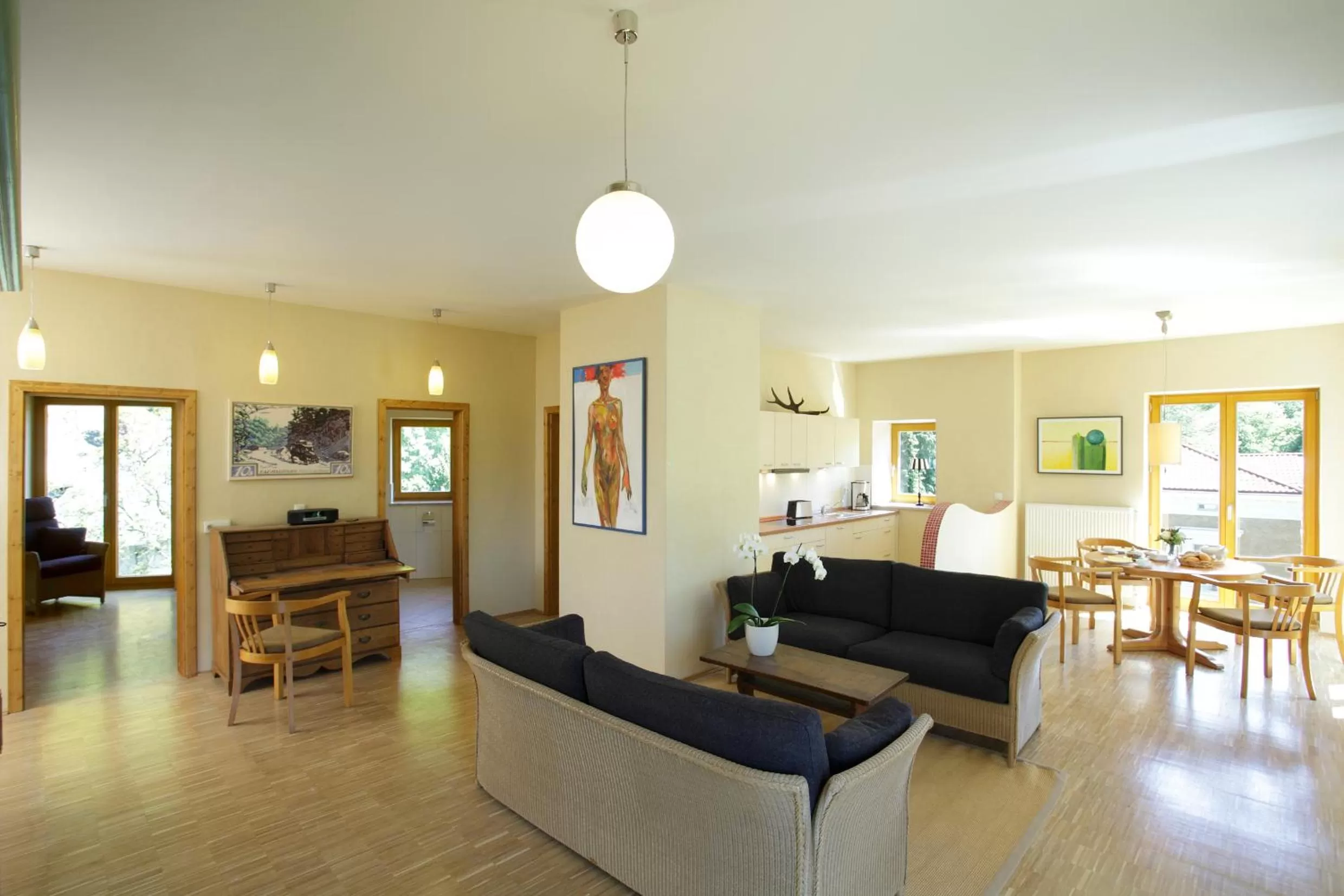 Decorative detail in Plumbohms ECHT-HARZ-HOTEL