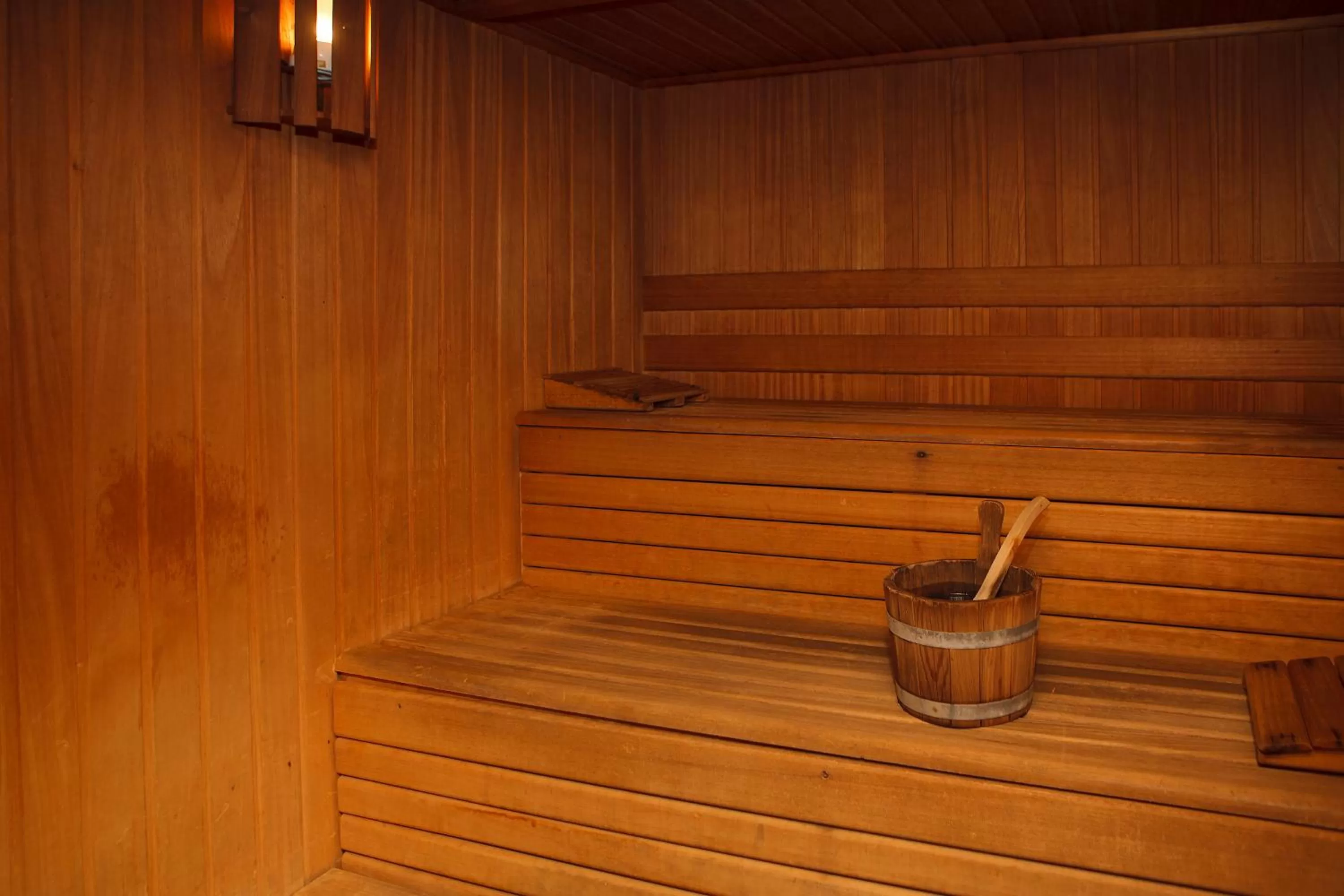 Steam room in Parador de La Granja