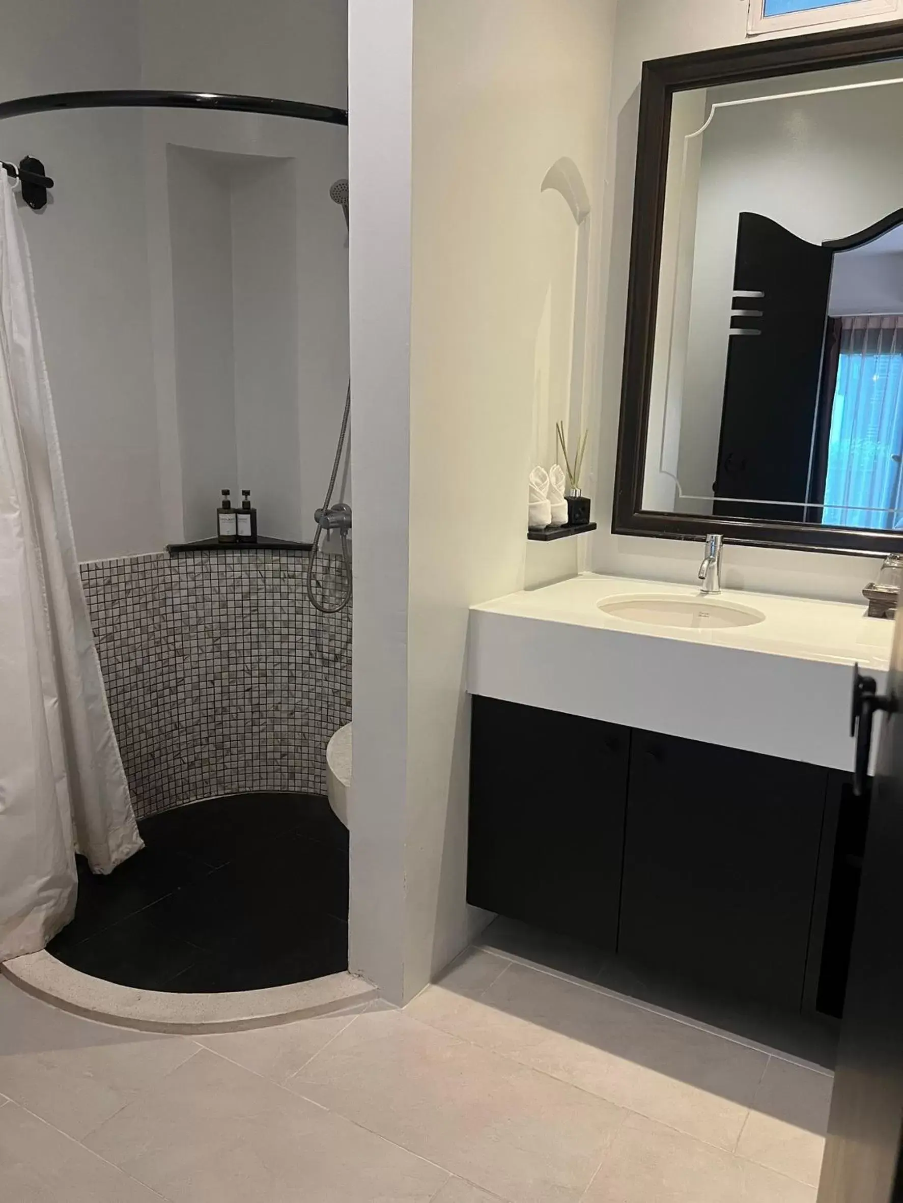 Superior Twin Room in Numsai Khaosuay Resort Superior Twin Room in Numsai Khaosuay Resort