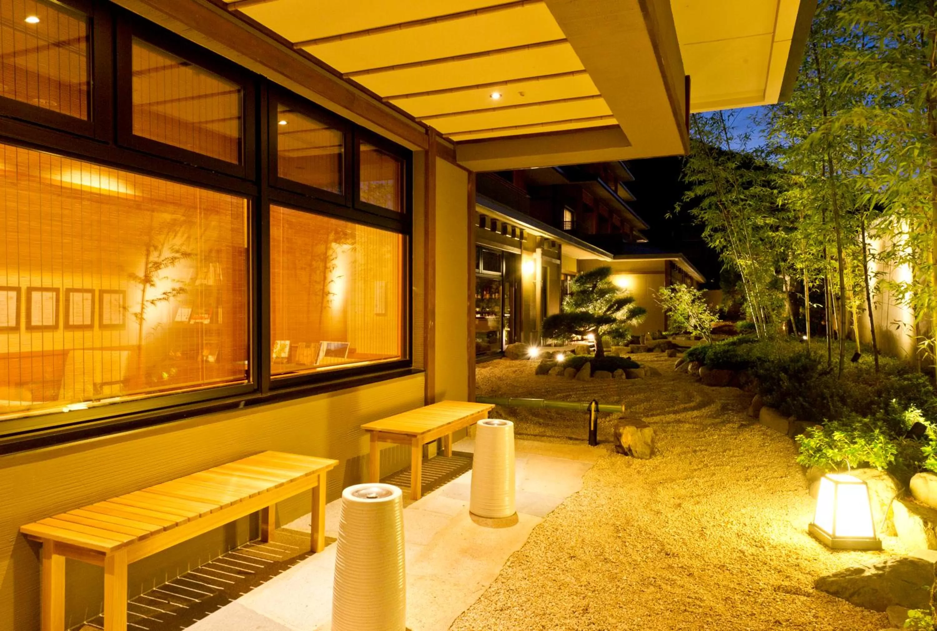 Garden in Kadensho, Arashiyama Onsen, Kyoto - Kyoritsu Resort