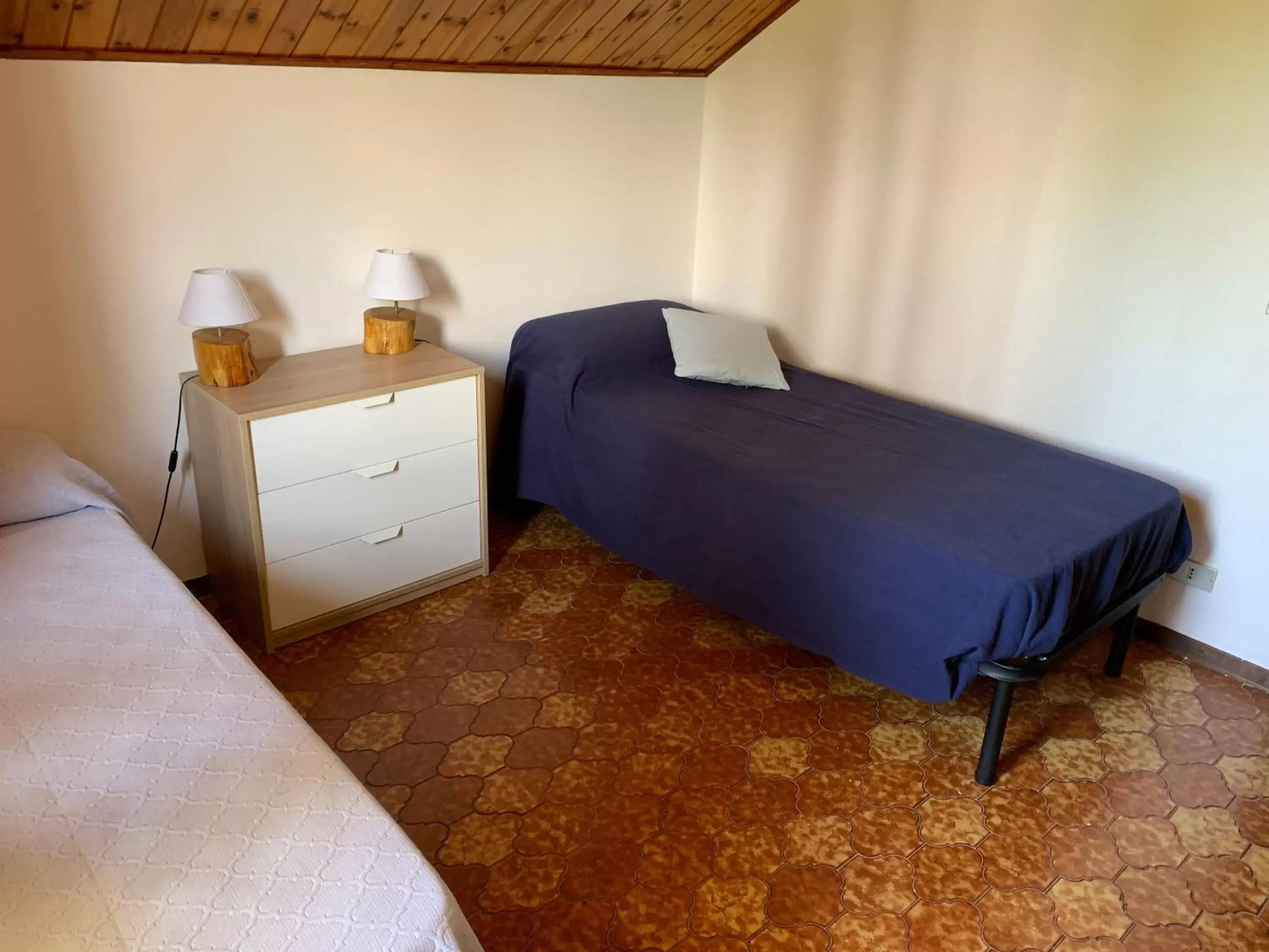 Twin Room with Shared Bathroom in b&b Casa di Antonio_Etna Vacanze Twin Room with Shared Bathroom in b&b Casa di Antonio_Etna Vacanze