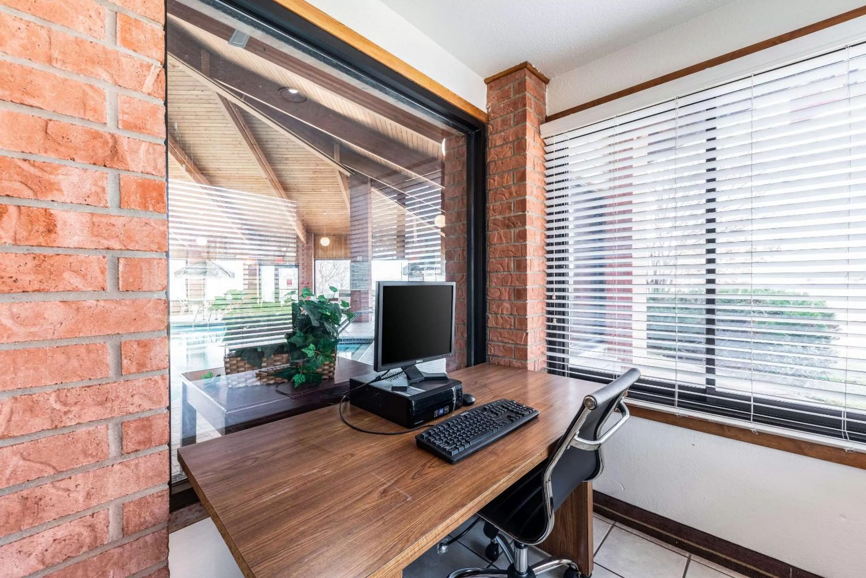 On site in Econo Lodge Inn & Suites Mckinney - Plano North