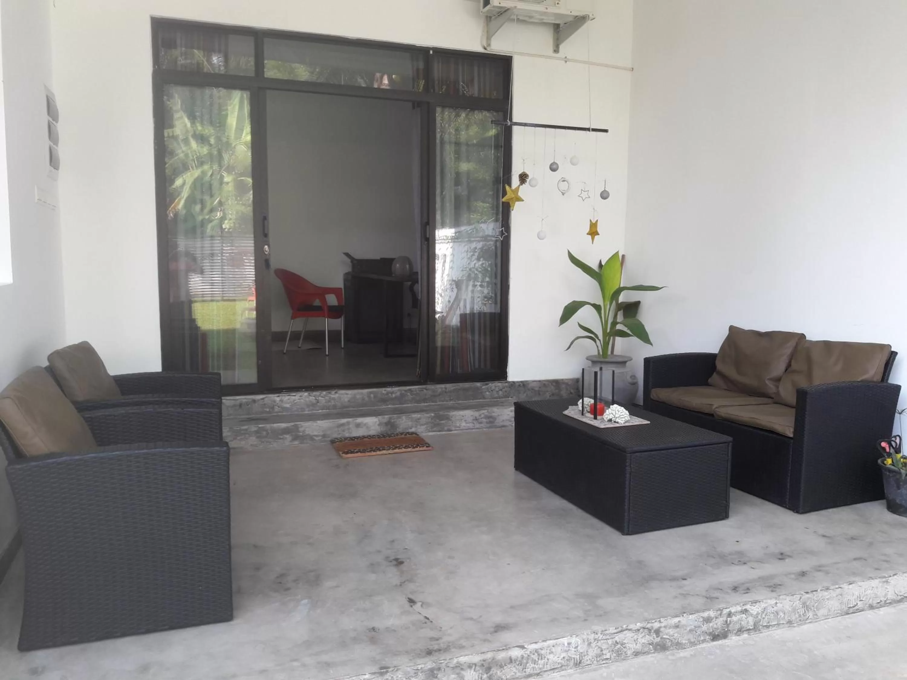 Garden, Seating Area in SriMany