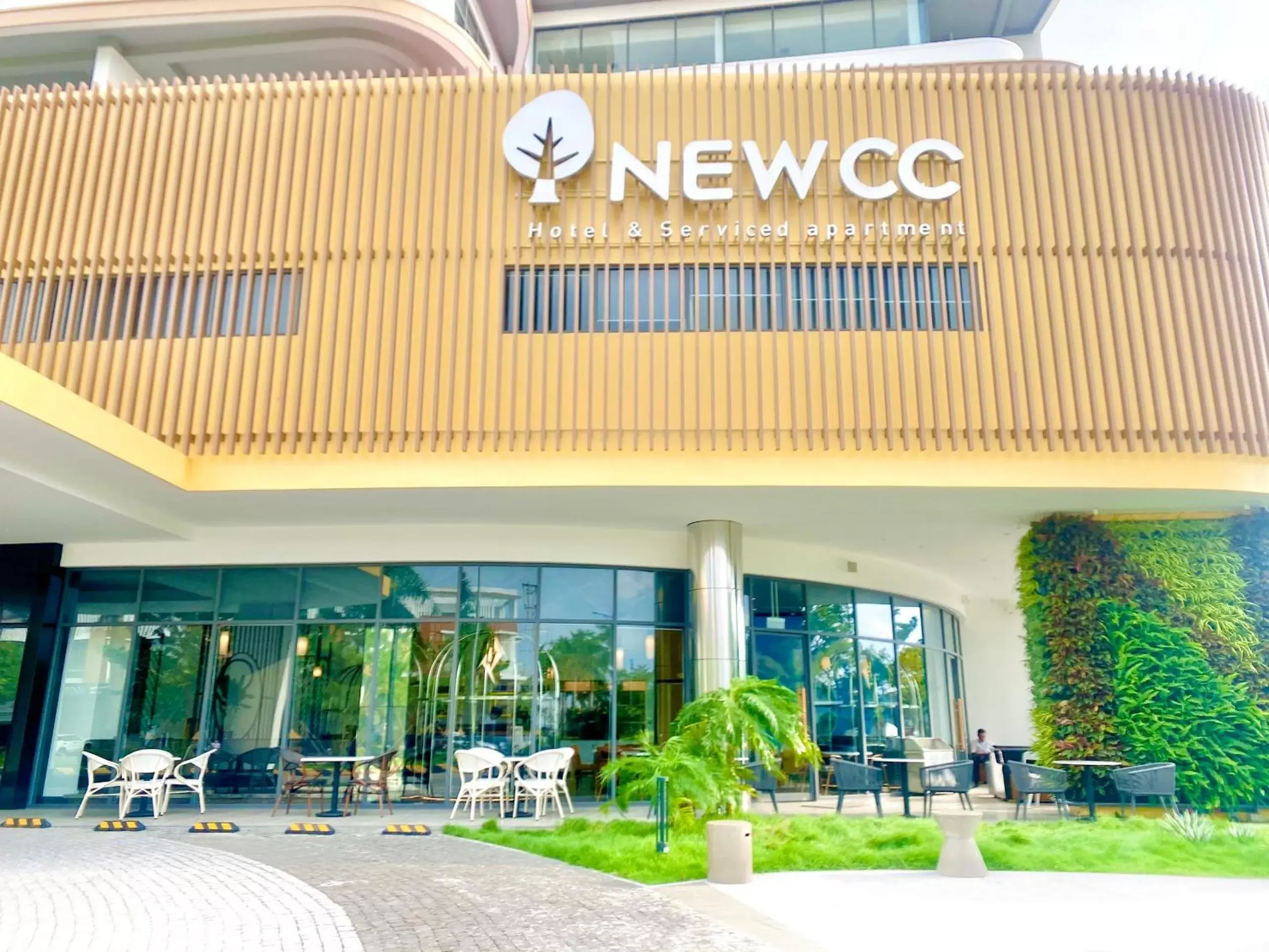 NEWCC HOTEL AND SERVICED APARTMENT NEWCC HOTEL AND SERVICED APARTMENT