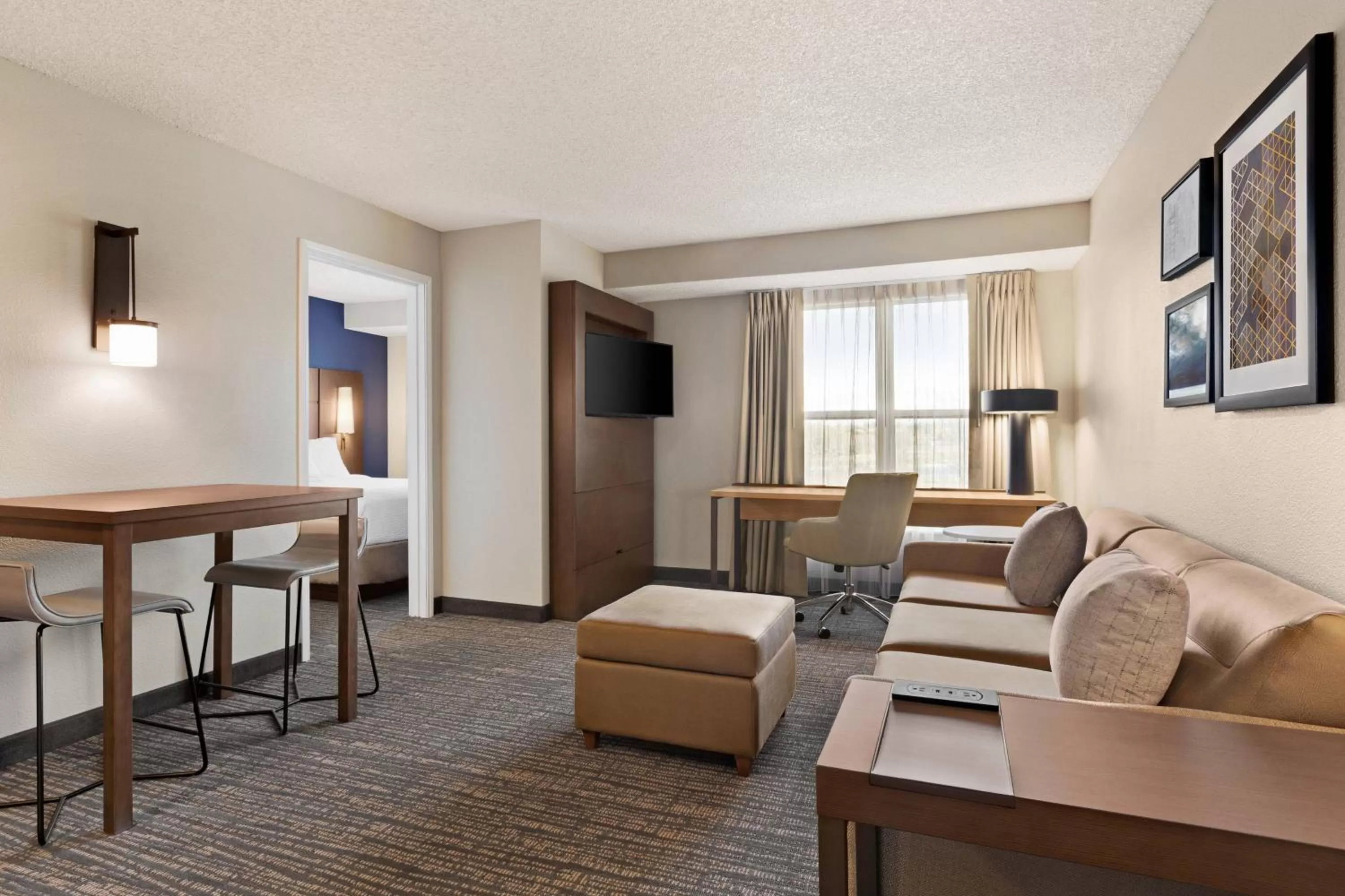 Living room in Residence Inn by Marriott Roseville