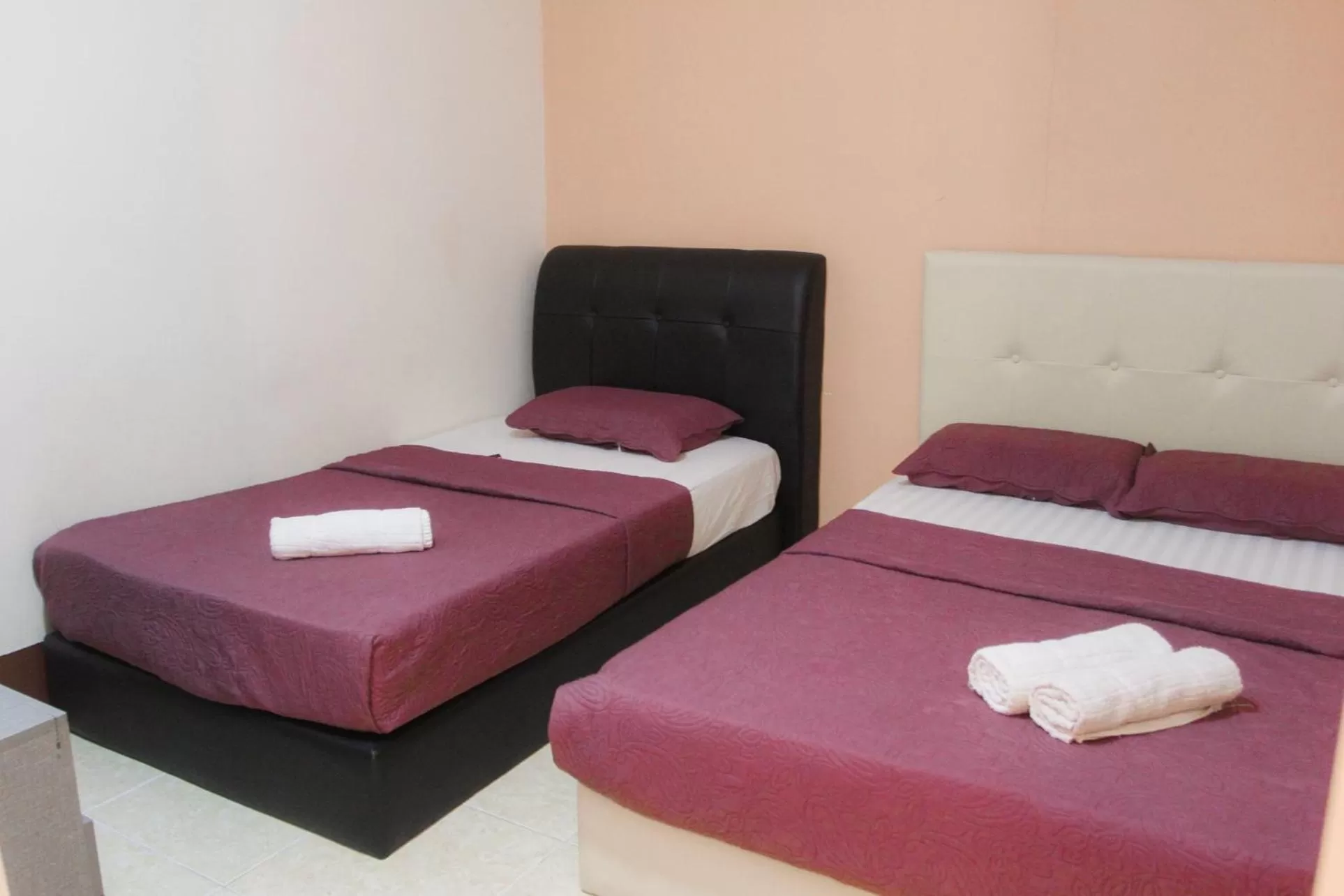 Bed in Chuu Pun Village Resort