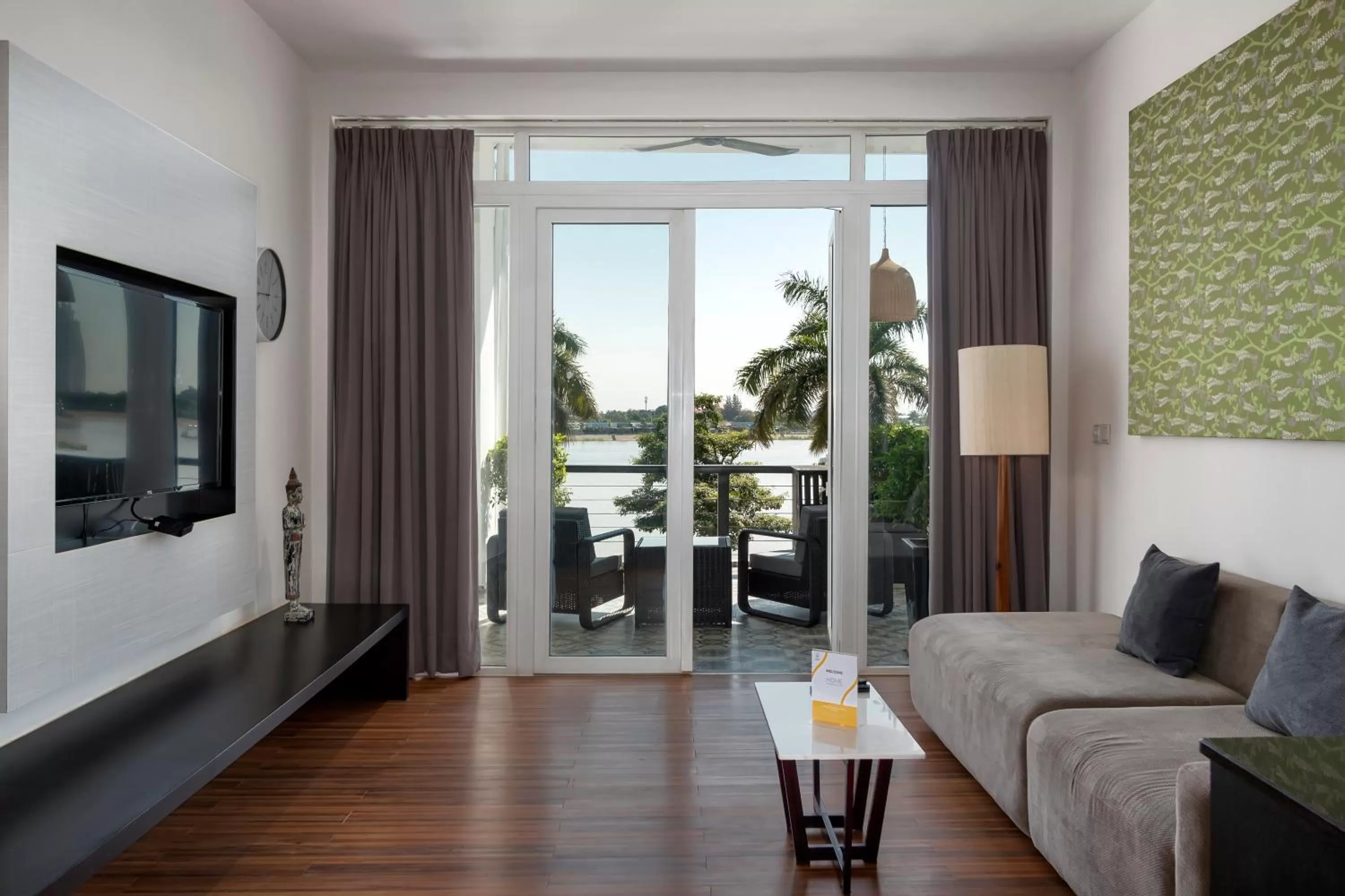 Balcony/Terrace in TAO Riverside Residence