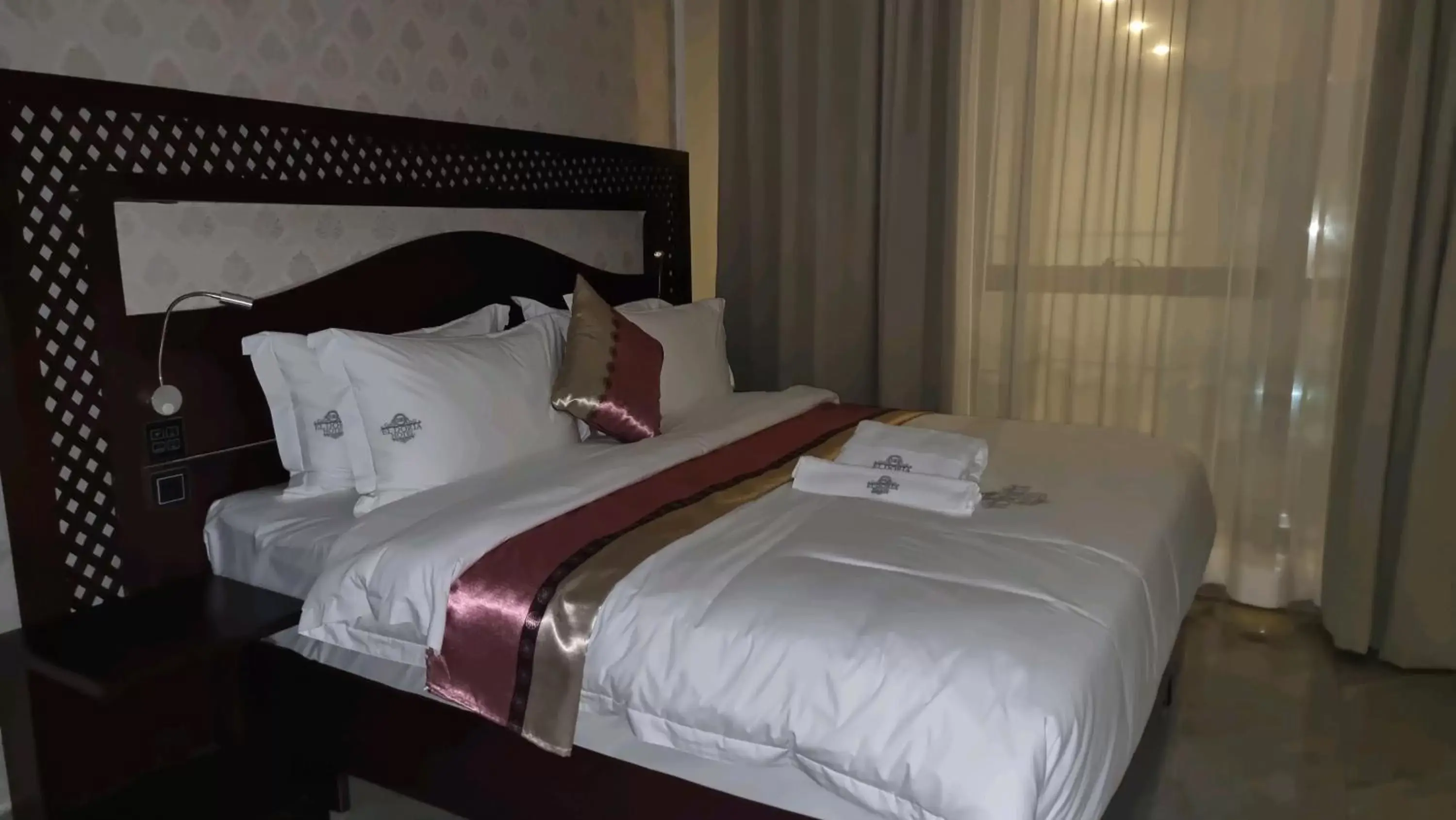 Standard Double Room - single occupancy in El Doria Hotel Standard Double Room - single occupancy in El Doria Hotel