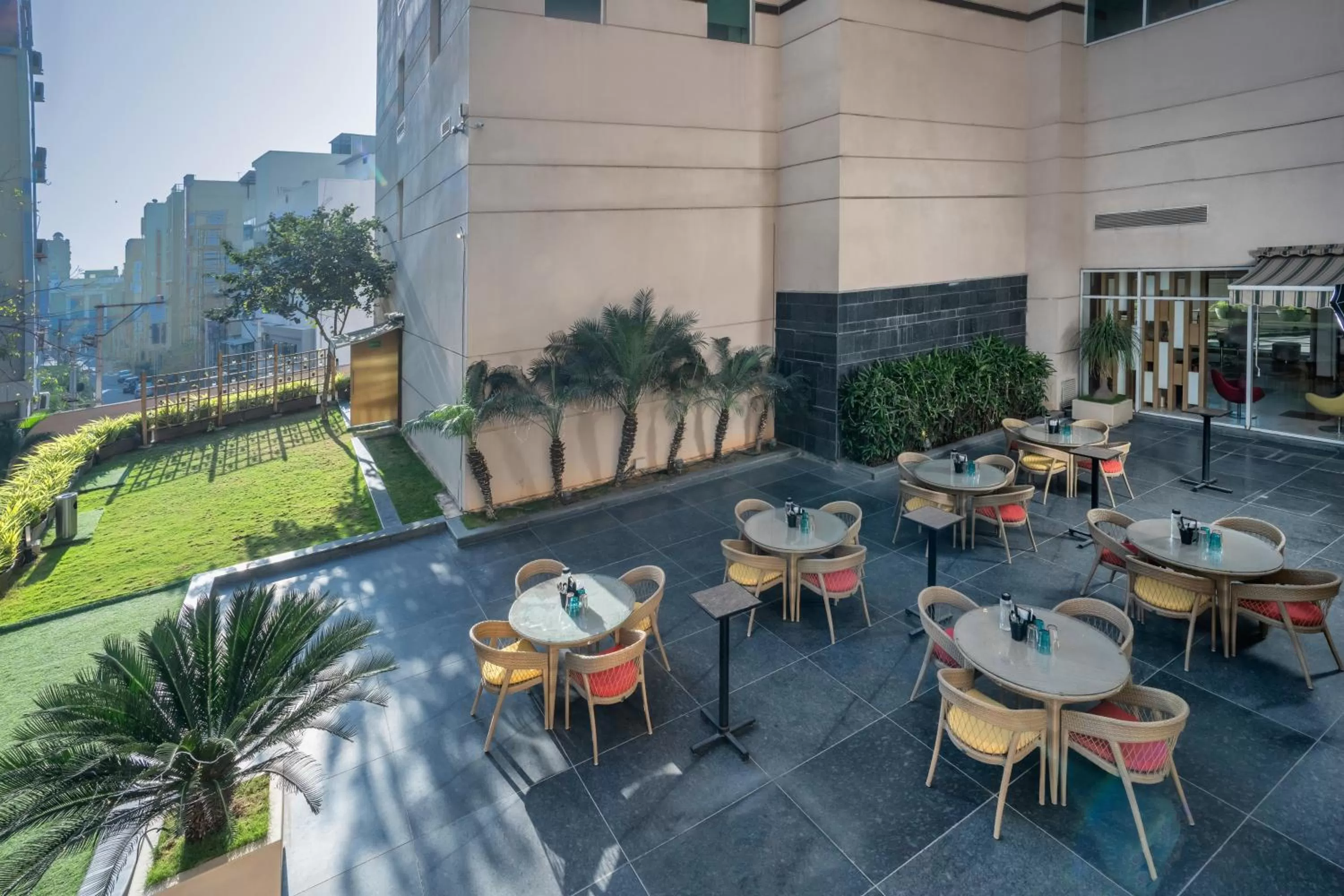 Restaurant/places to eat in ibis Hyderabad Hitec City - An Accor Brand