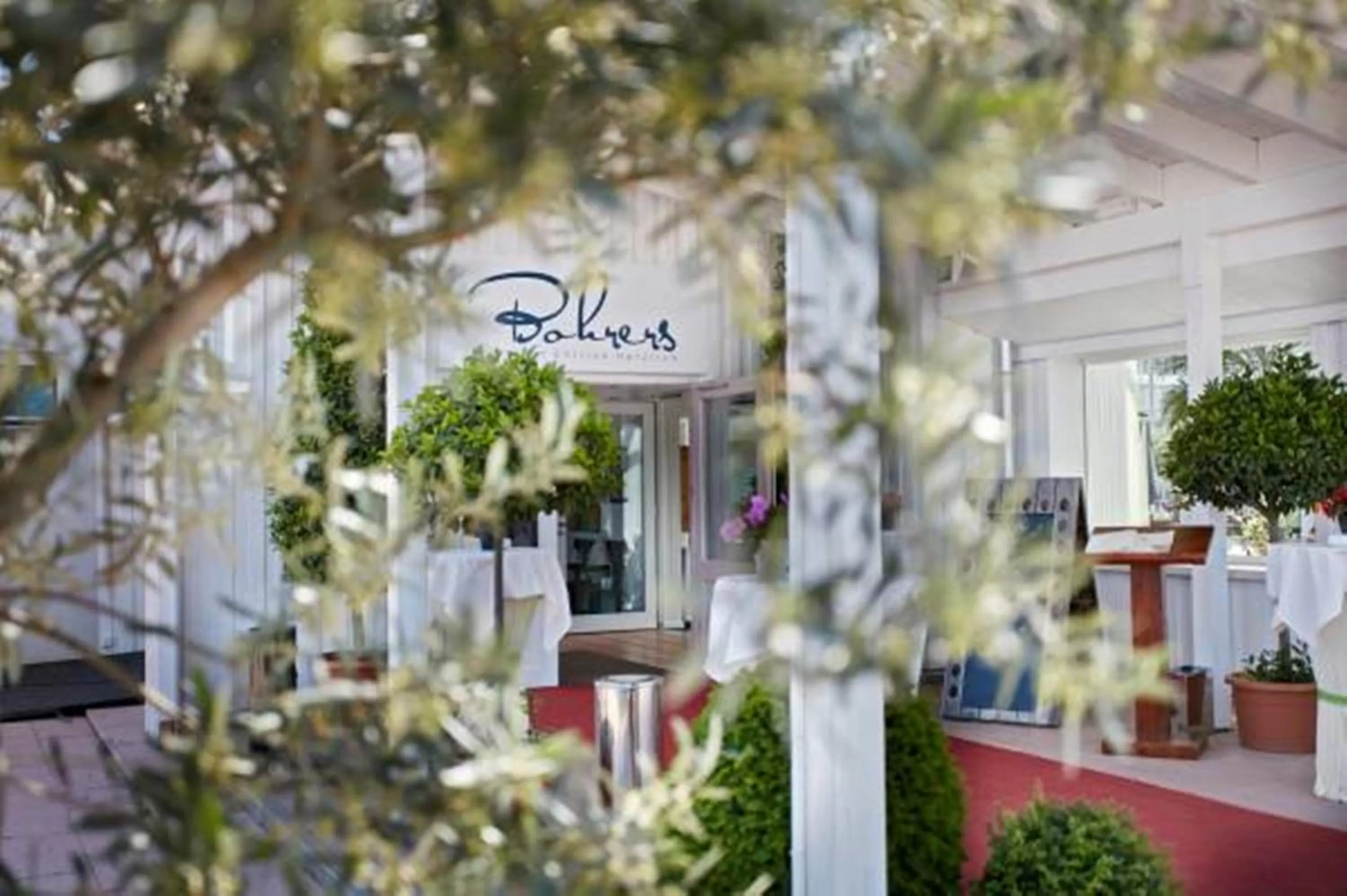 Restaurant/places to eat in Landhotel Bohrerhof