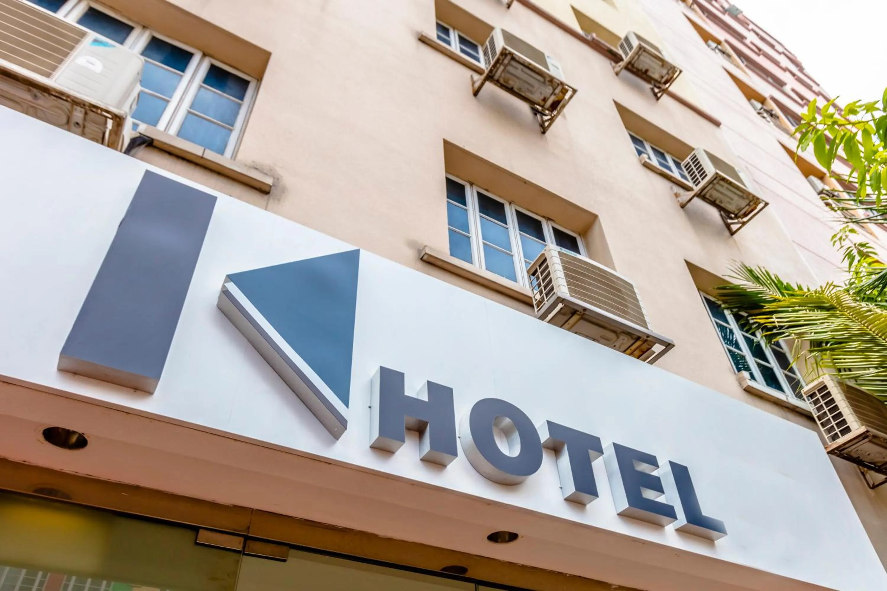 Facade/entrance in K Hotel 12