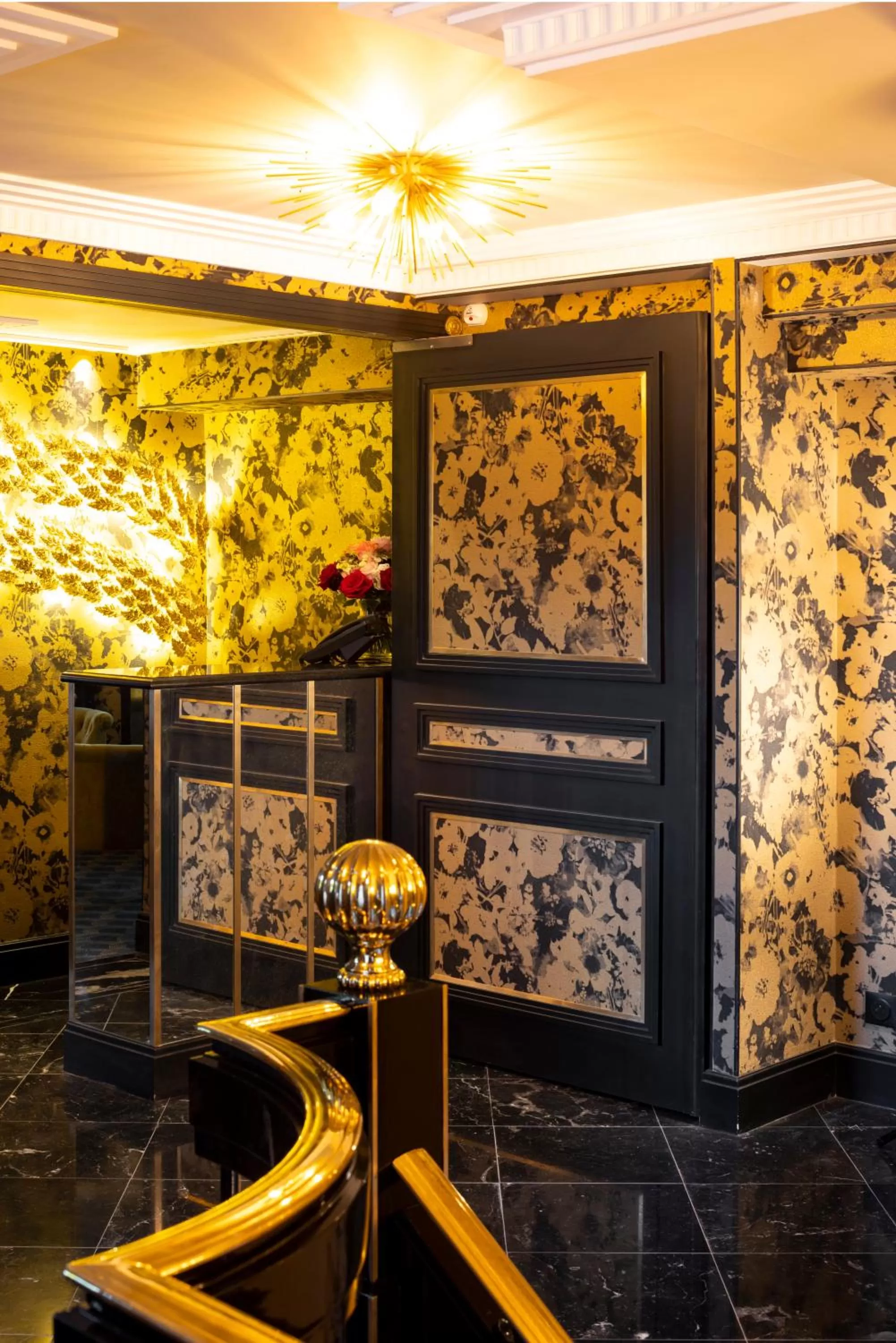 Lobby or reception in Manolita Paris