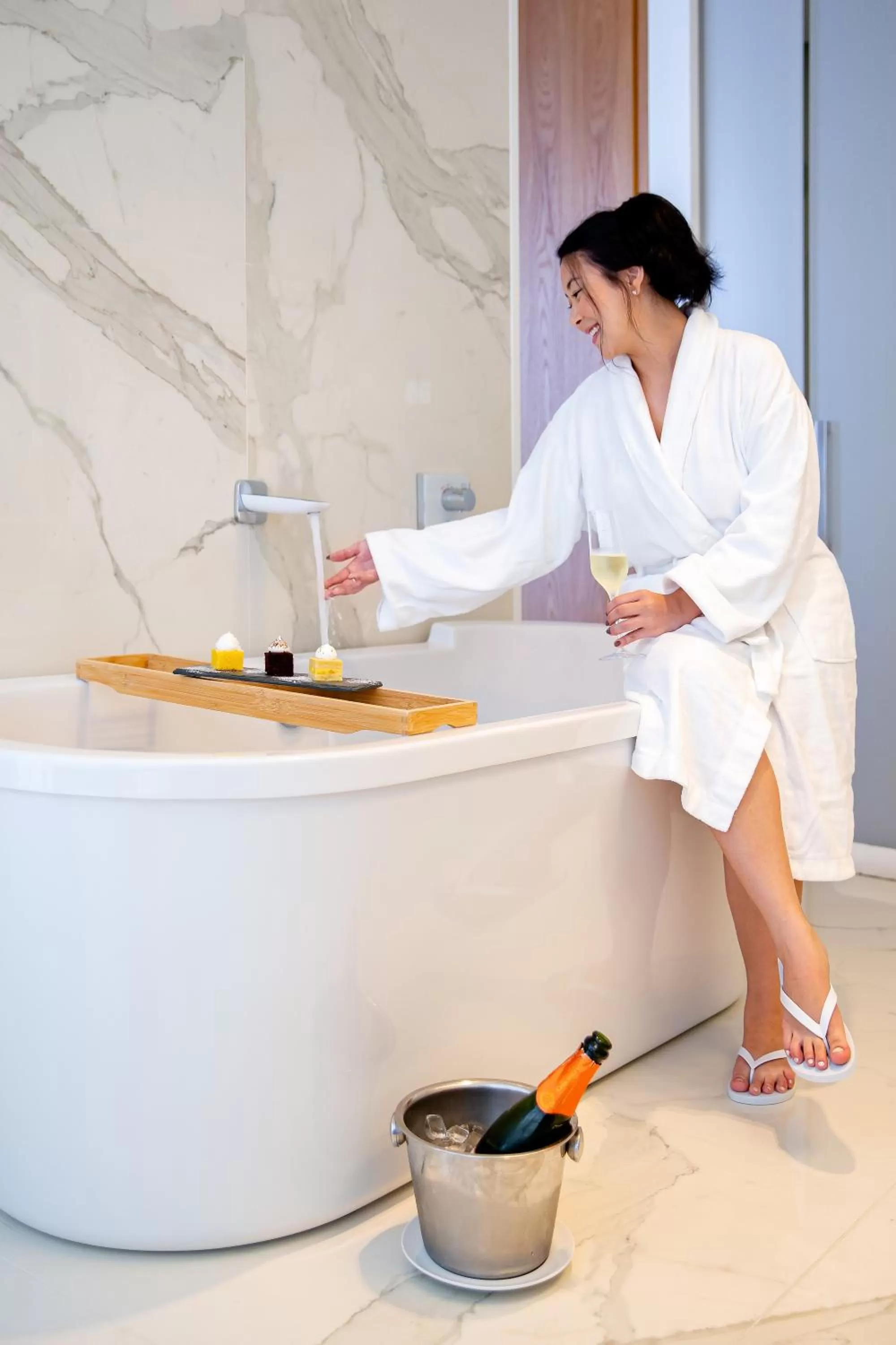 Bath in LK Design Hotel Florianópolis