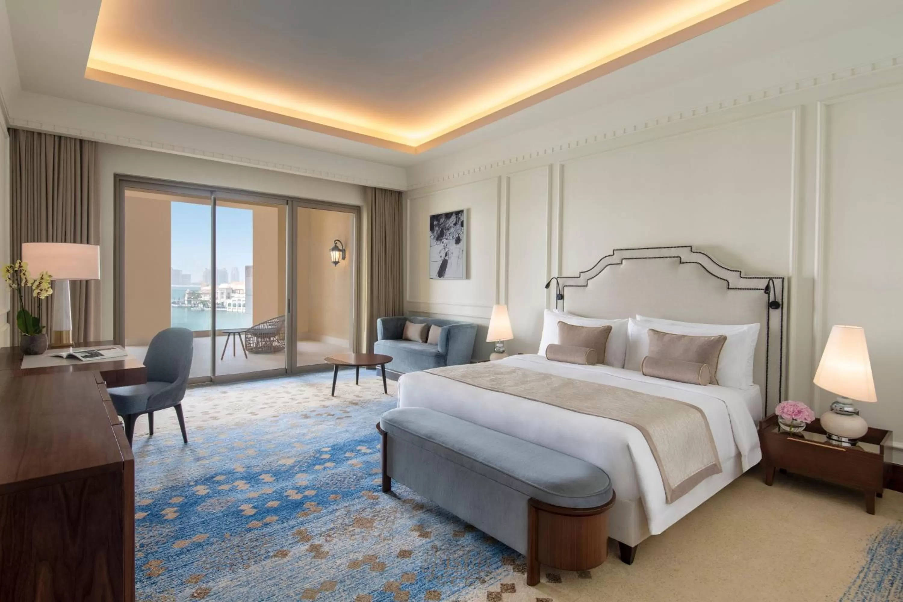 Bedroom, Bed in The St. Regis Marsa Arabia Island, The Pearl Qatar