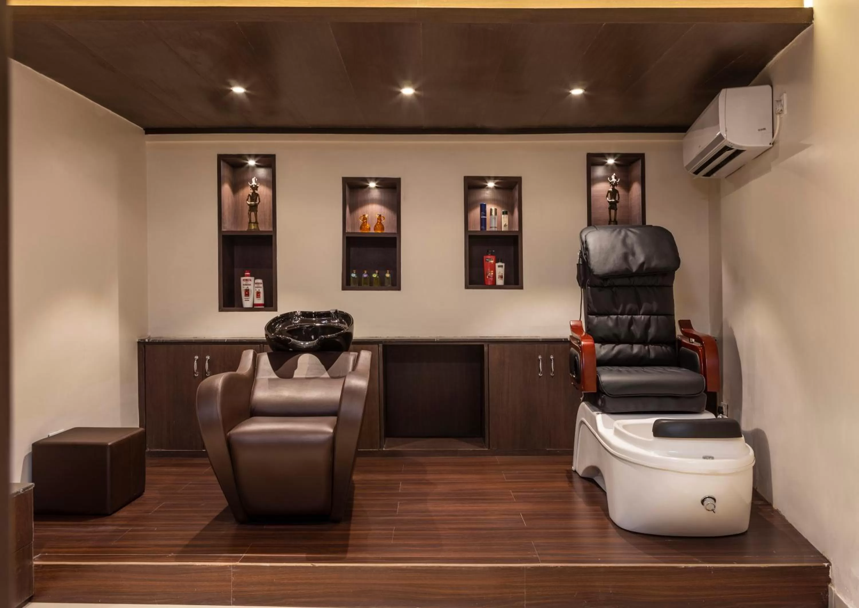 Solarium in Lemon Tree Premier, Rishikesh