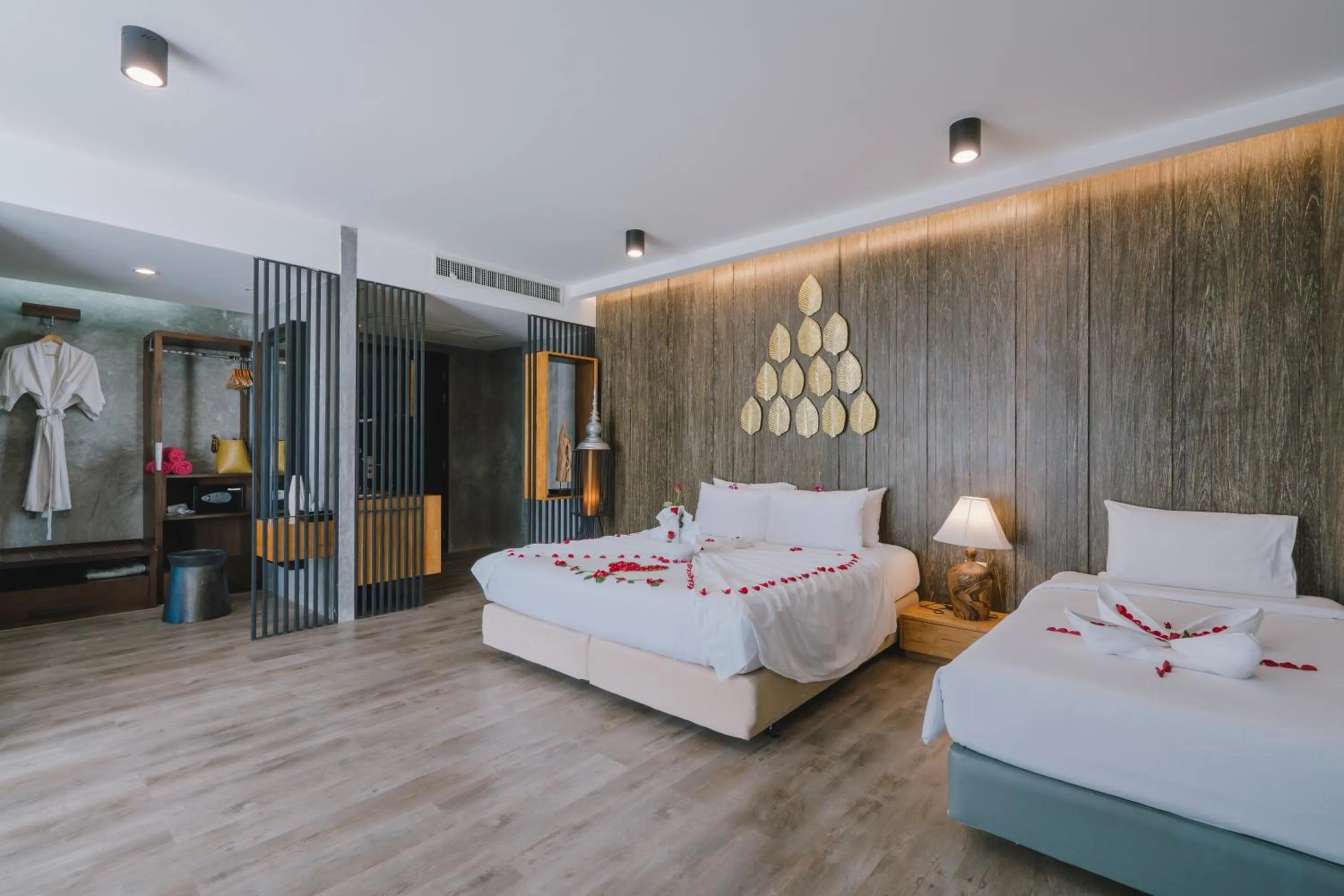 Bed in Patong Signature Boutique Hotel