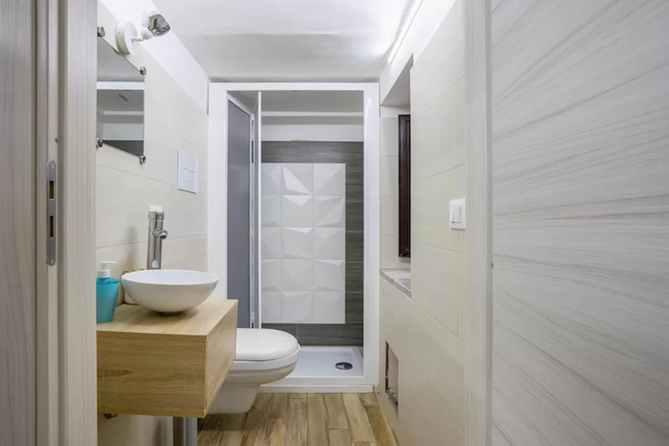 Toilet in Calypso Il Binario Elegance