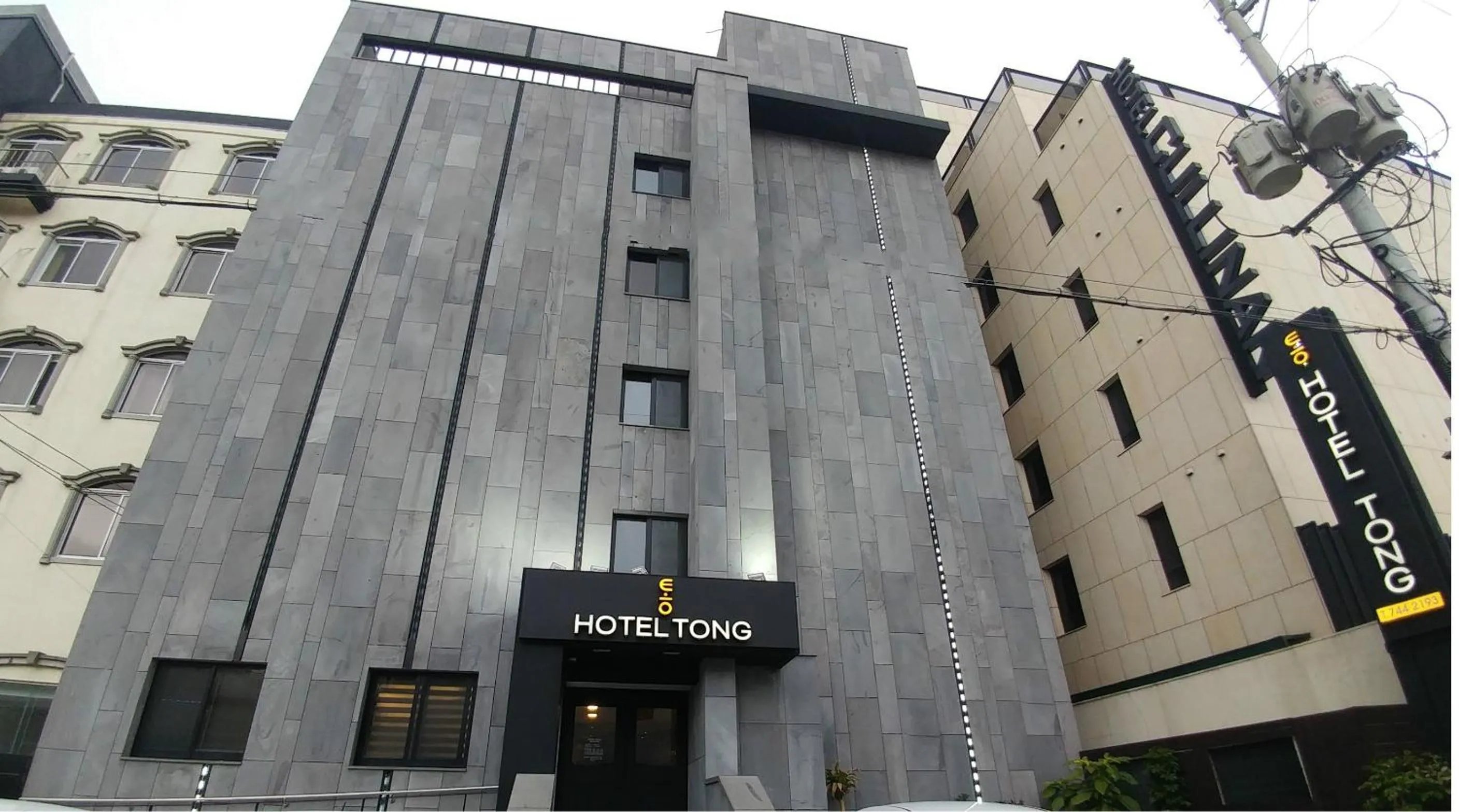 Facade/entrance in Hotel Tong Yeondong Jeju