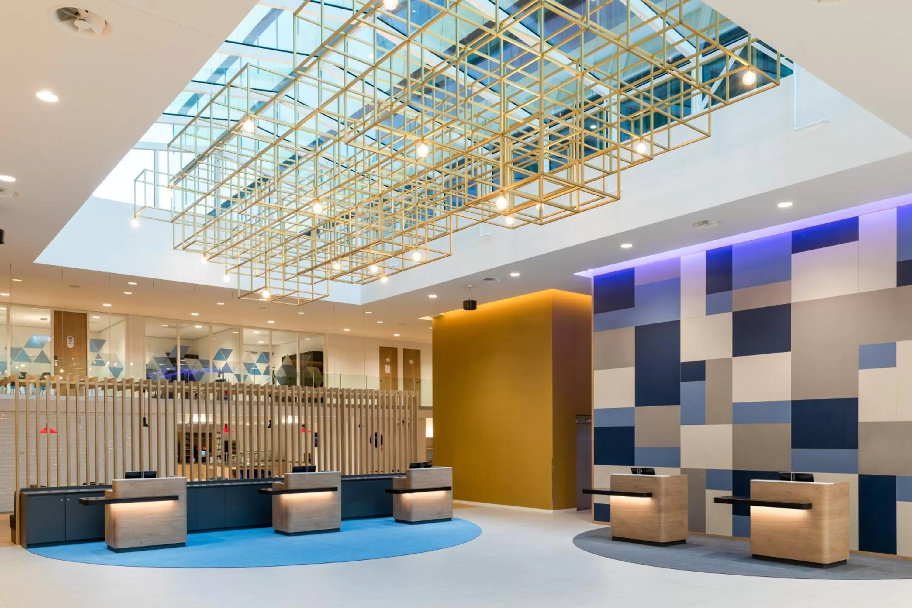 Lobby or reception in Holiday Inn Express Amsterdam - North Riverside by IHG