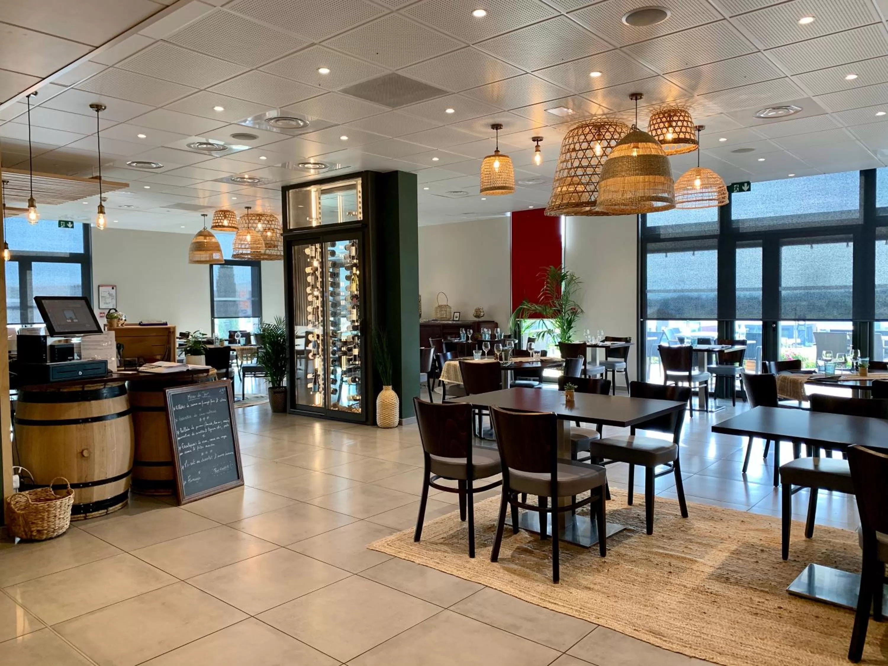 Restaurant/places to eat in Hôtel L'Horizon - Restaurant La Fougassette