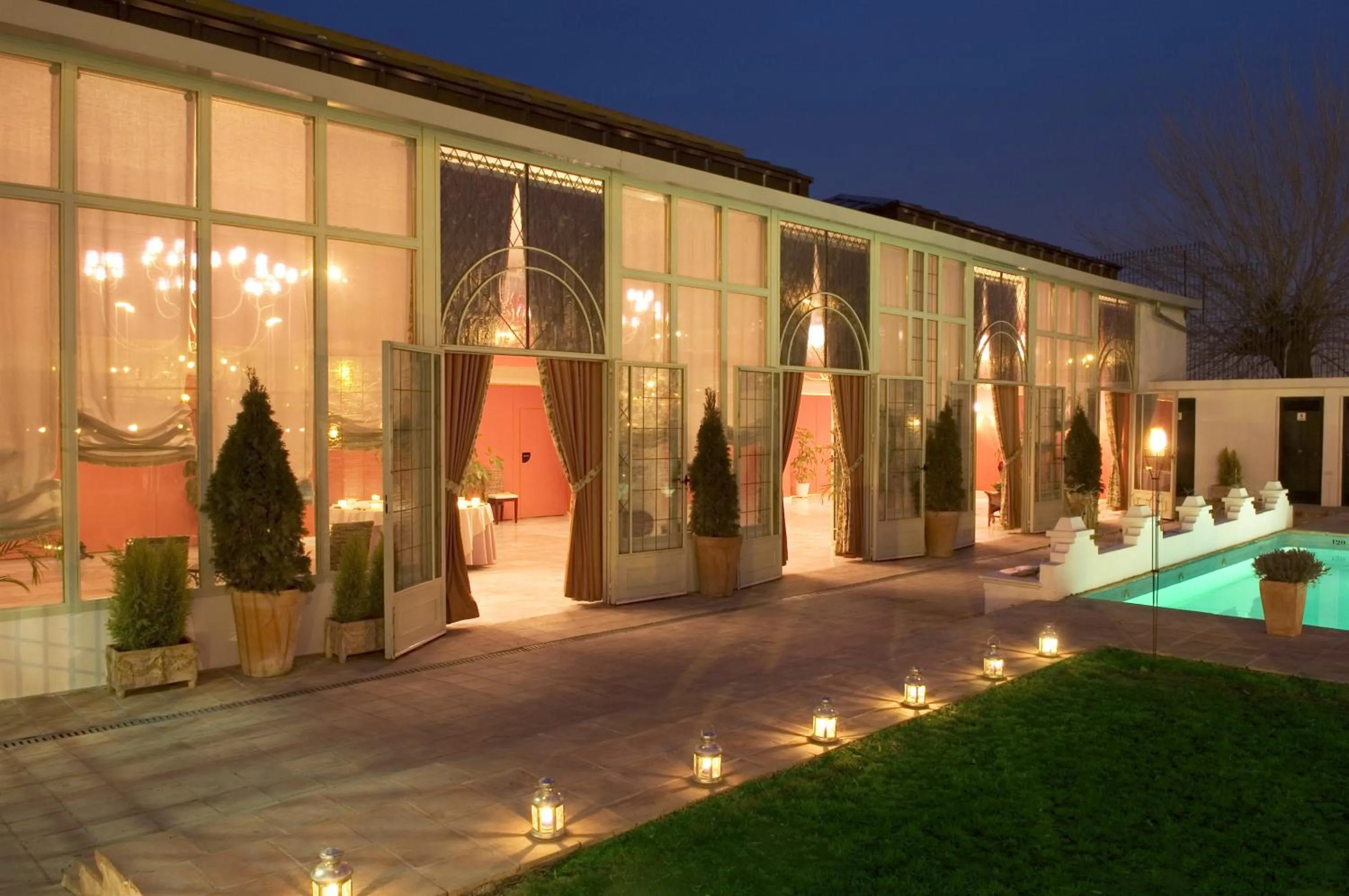 Facade/entrance in Hotel Oasis