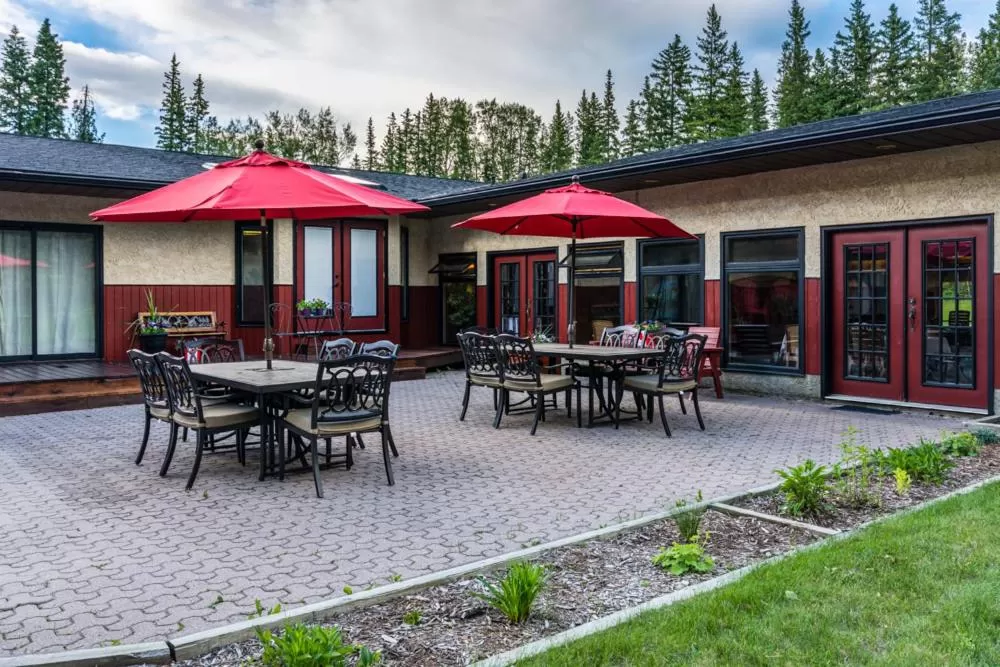 Patio in Rustlers Lodge