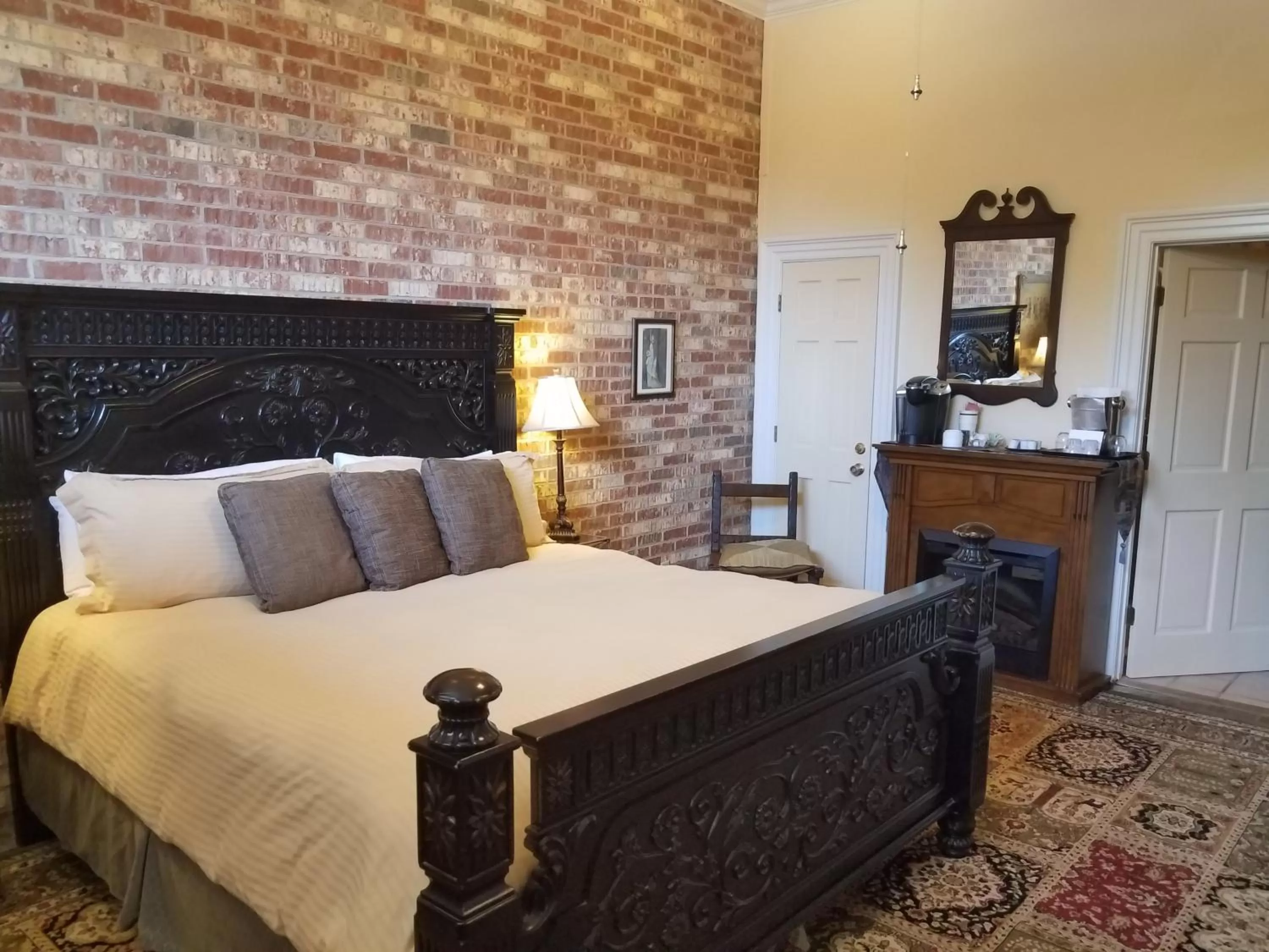 Superior King Room in Old Brick Inn