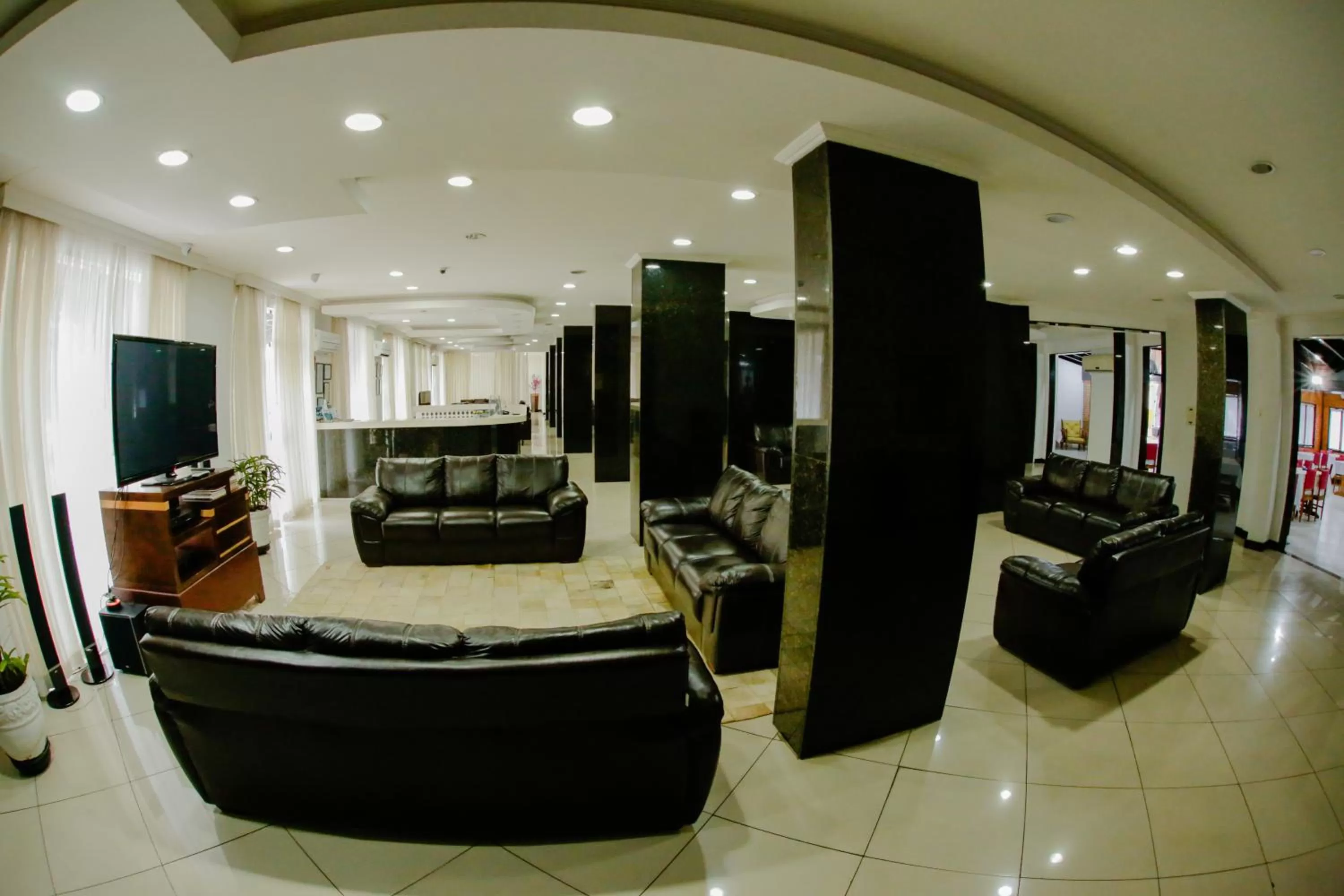 Lobby or reception in Acrópolis Marina Hotel