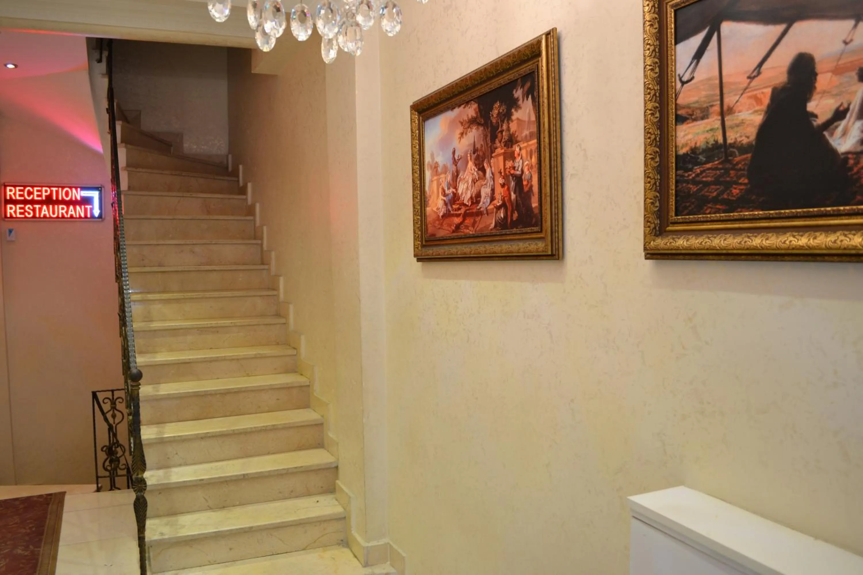 Area and facilities in New Fatih Hotel