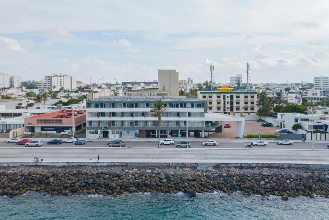 Property building in Hotel Costa Verde