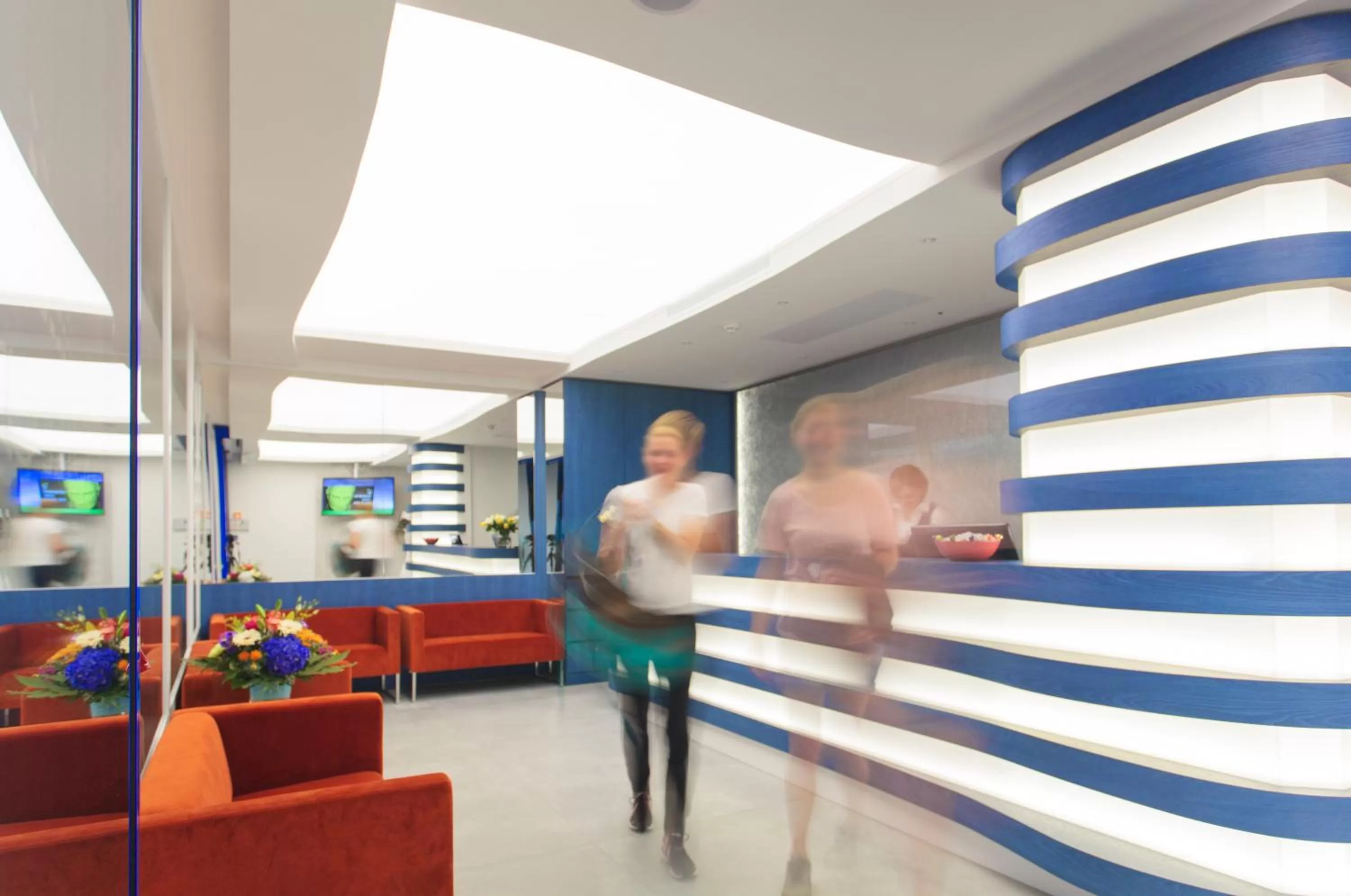 Lobby or reception in Hotel City Locarno