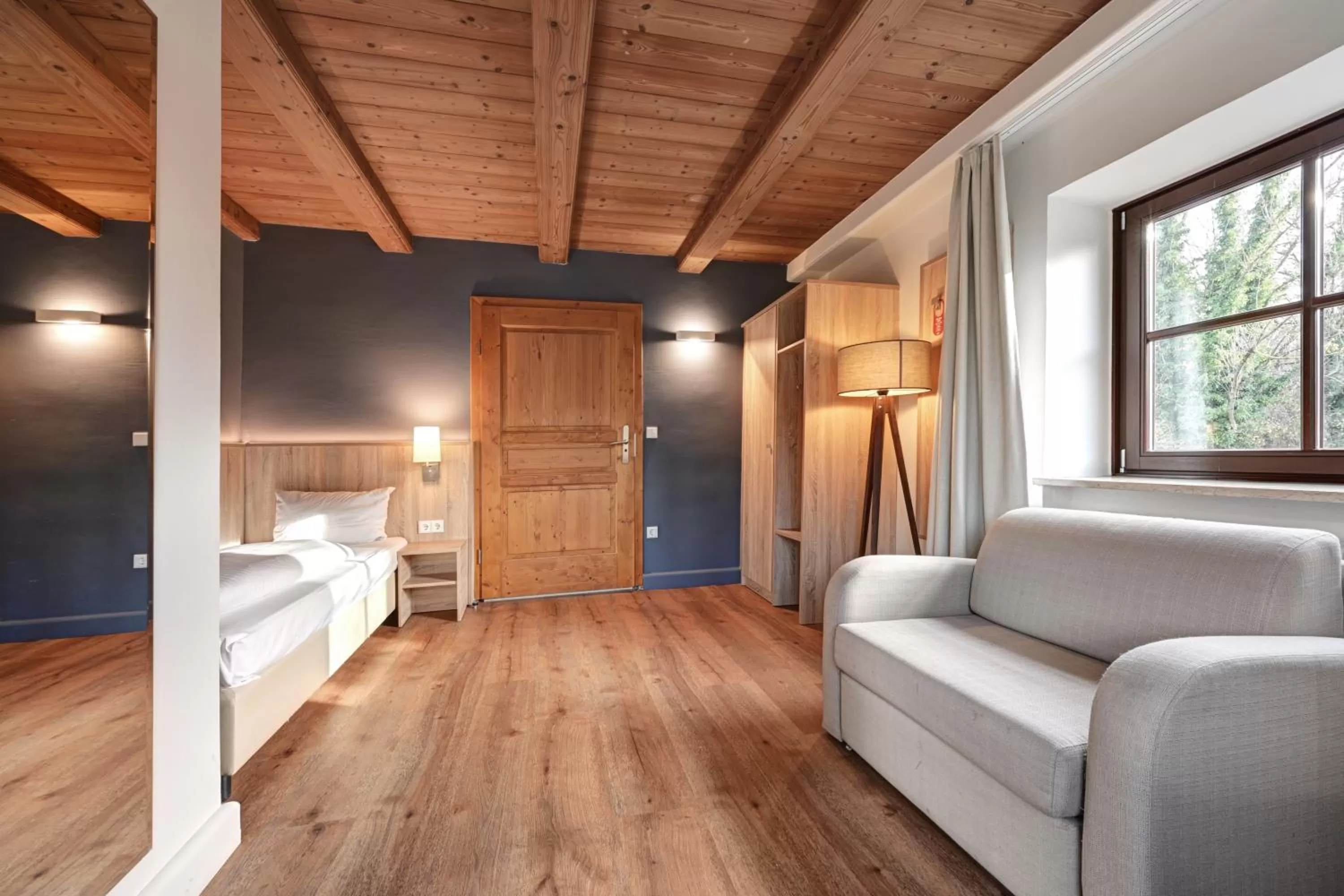 Photo of the whole room in Hotel Schleuse