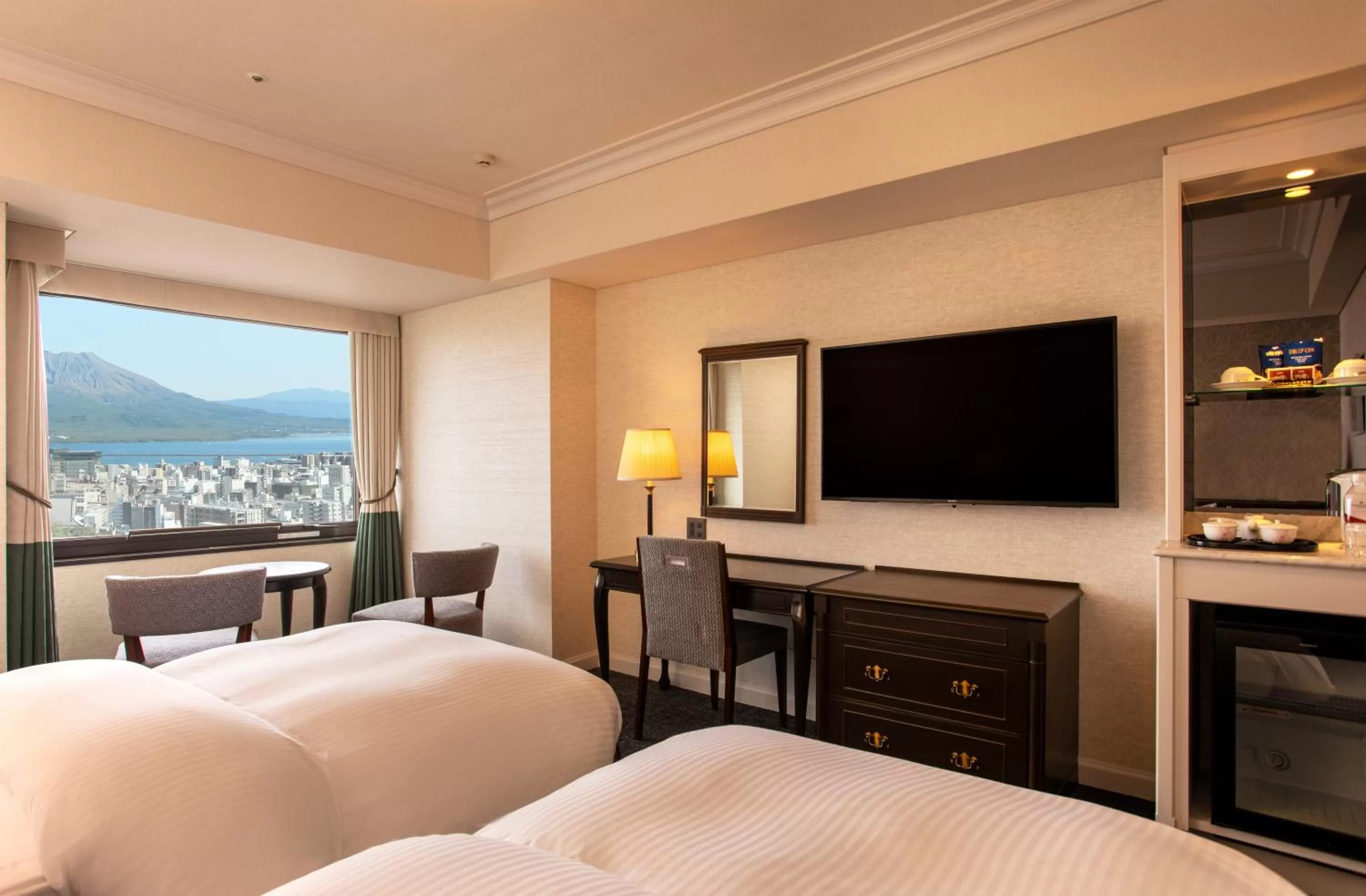 Bed in SHIROYAMA HOTEL kagoshima