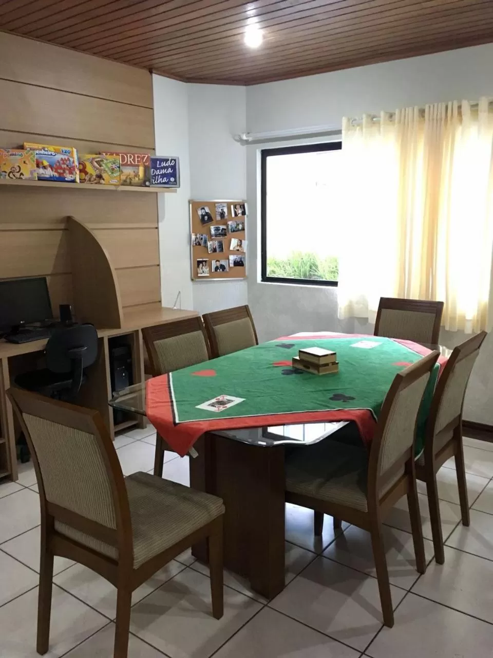 Game Room, Dining Area in Hotel Cambirela